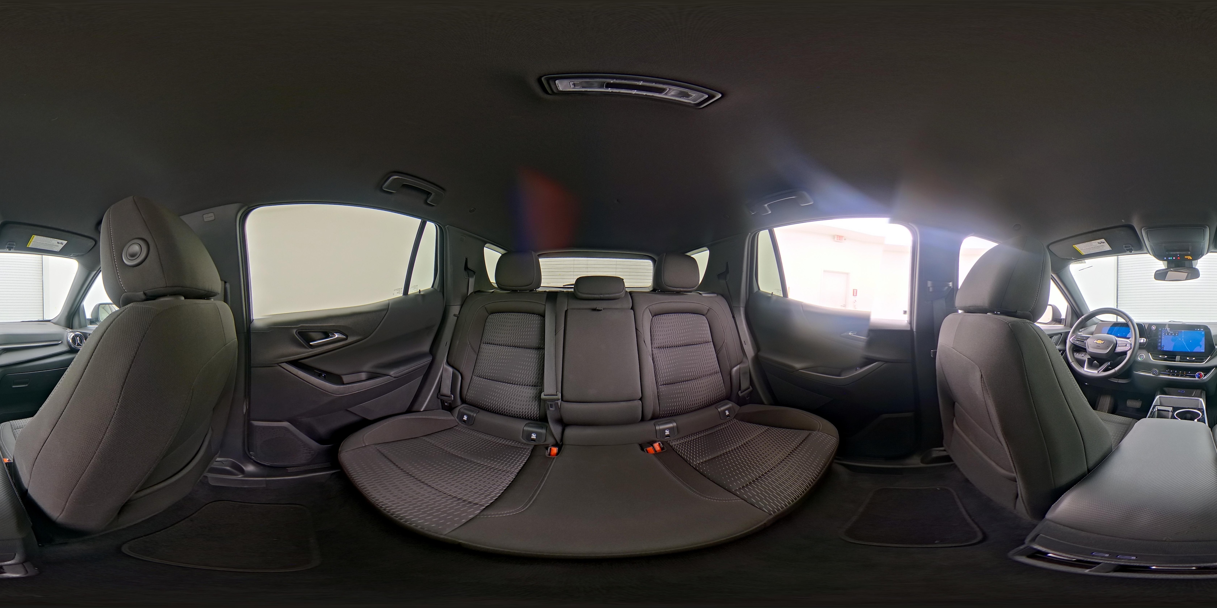 2025 Chevrolet Equinox LT - Photo 26