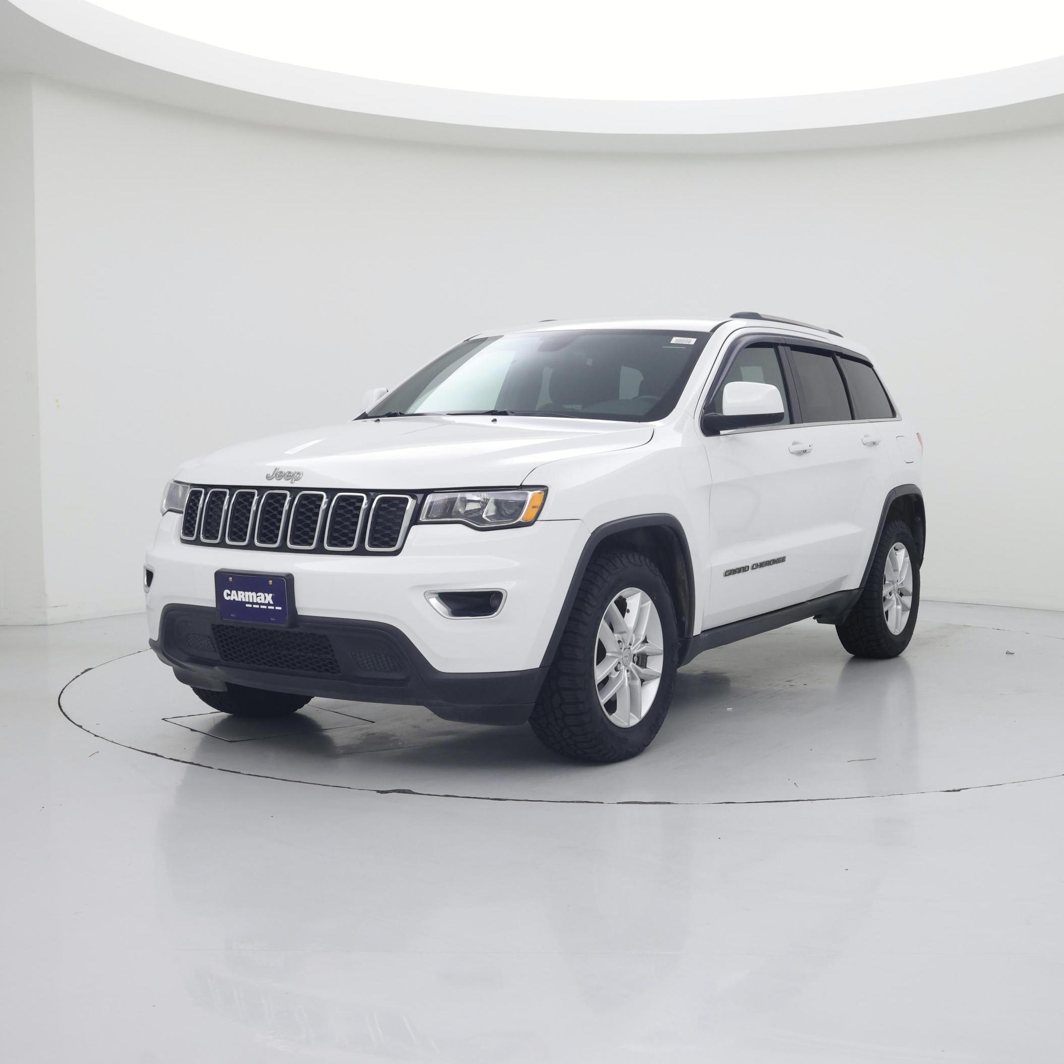 Thumbnail: 2017 Jeep Grand Cherokee - 4