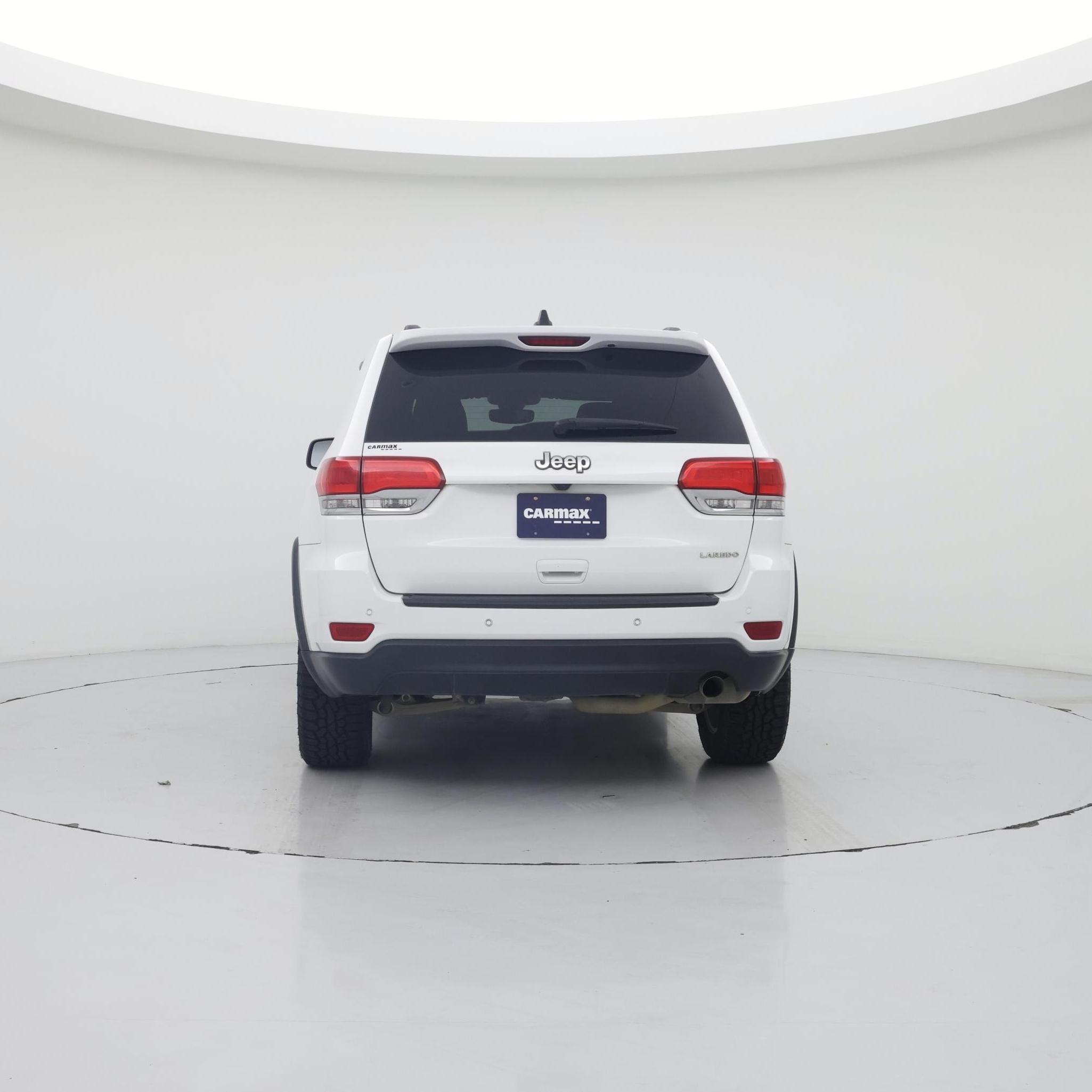 Thumbnail: 2017 Jeep Grand Cherokee - 6