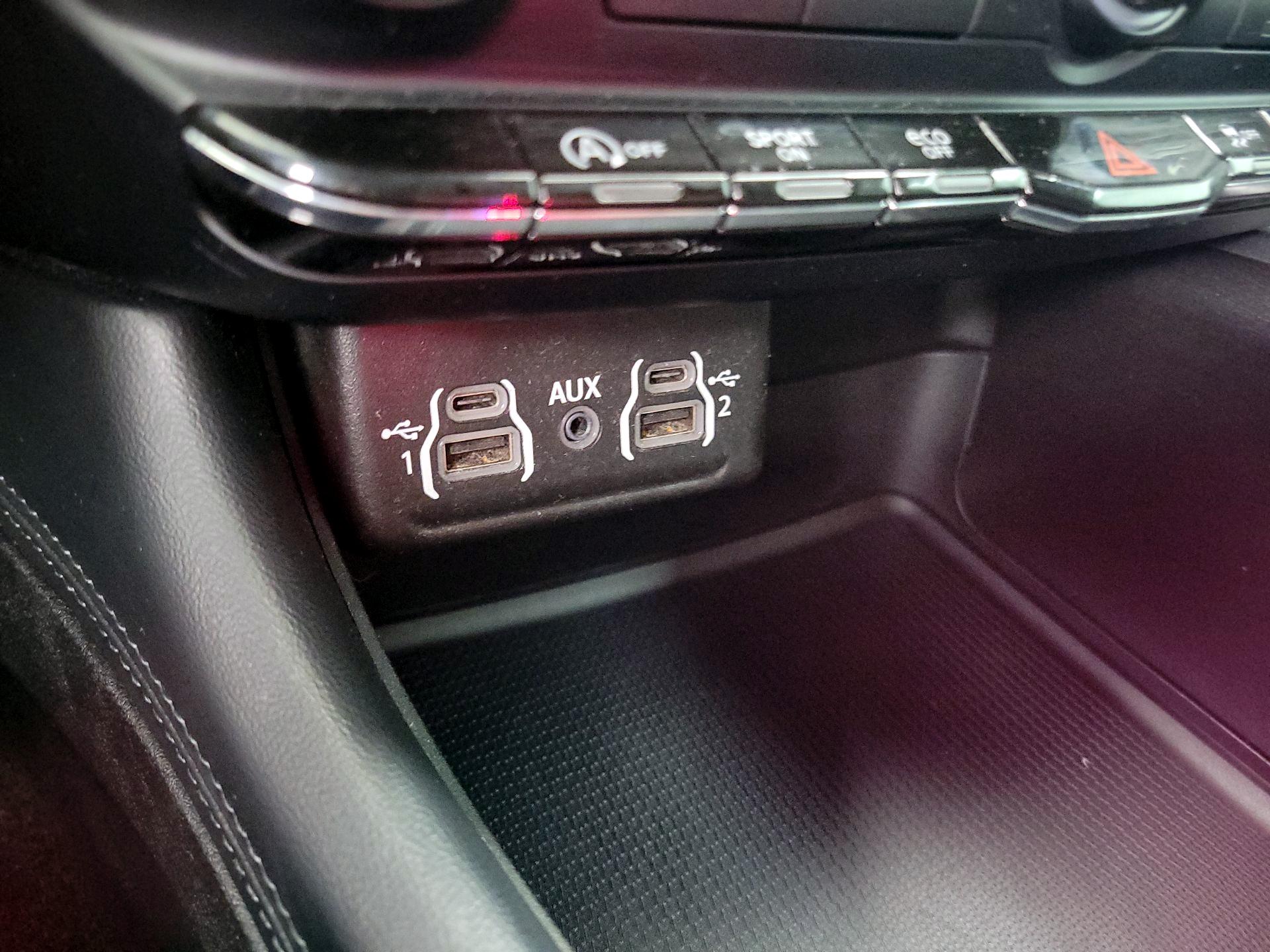 Thumbnail: 2023 Dodge Durango - 18