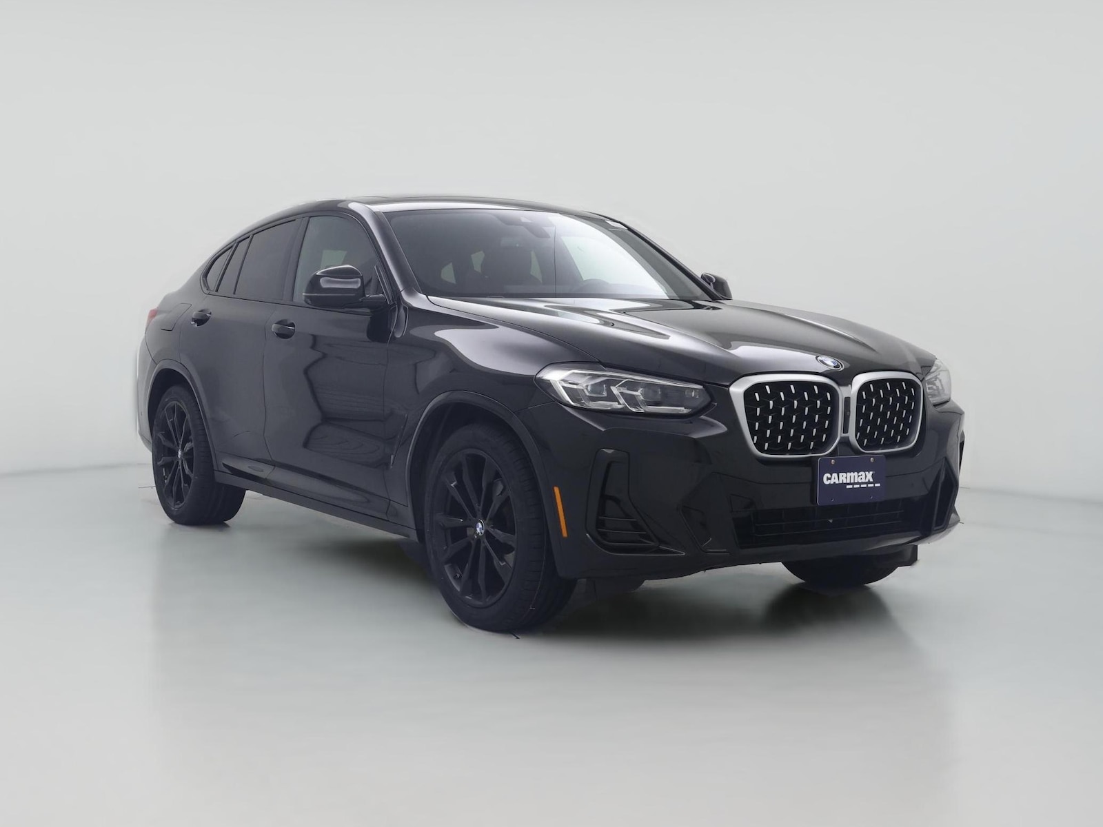 2023 BMW X4