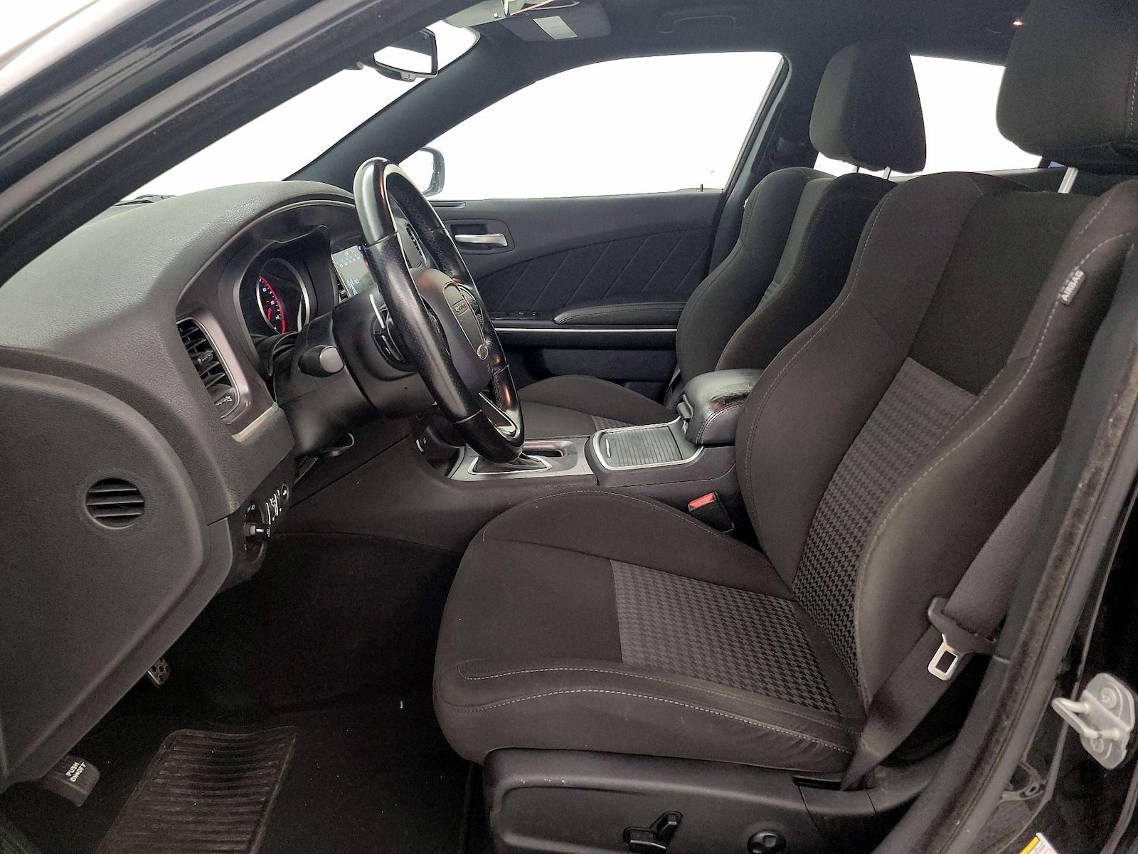 Power Seat(s) & Side Airbags