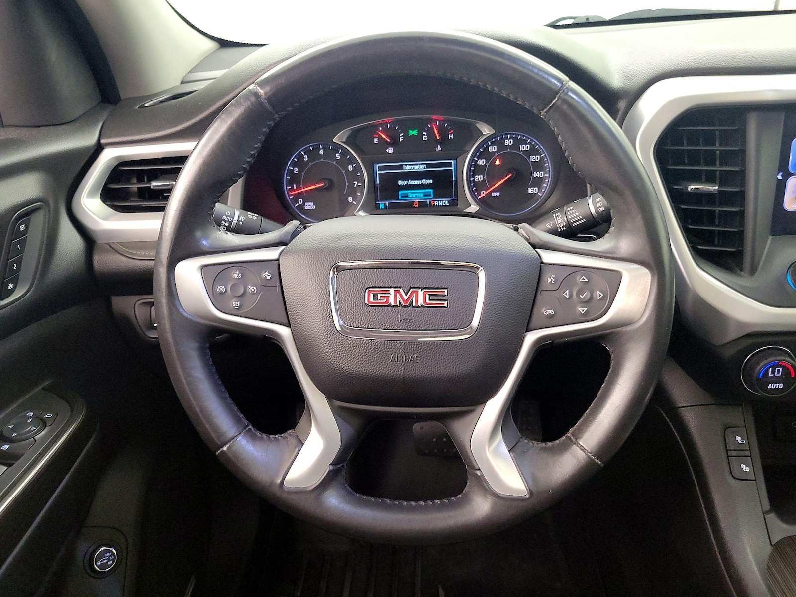 2017 GMC Acadia SLT-2 - Photo 11