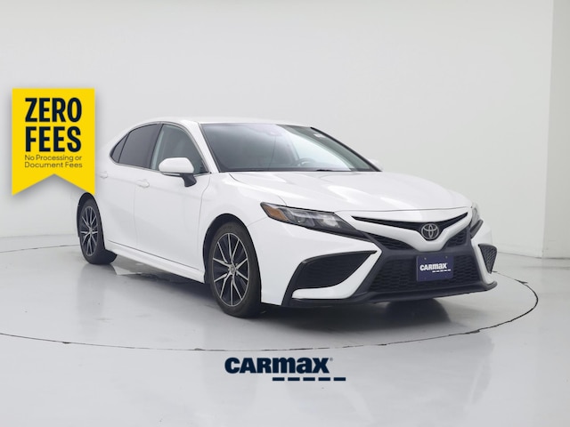 White 2023 Toyota Camry Sedan Front-Wheel Drive Automatic