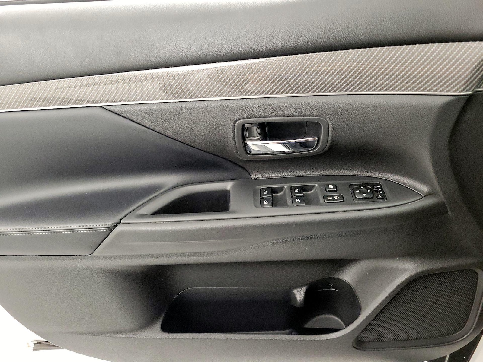 2019 Mitsubishi Outlander SEL - Photo 13