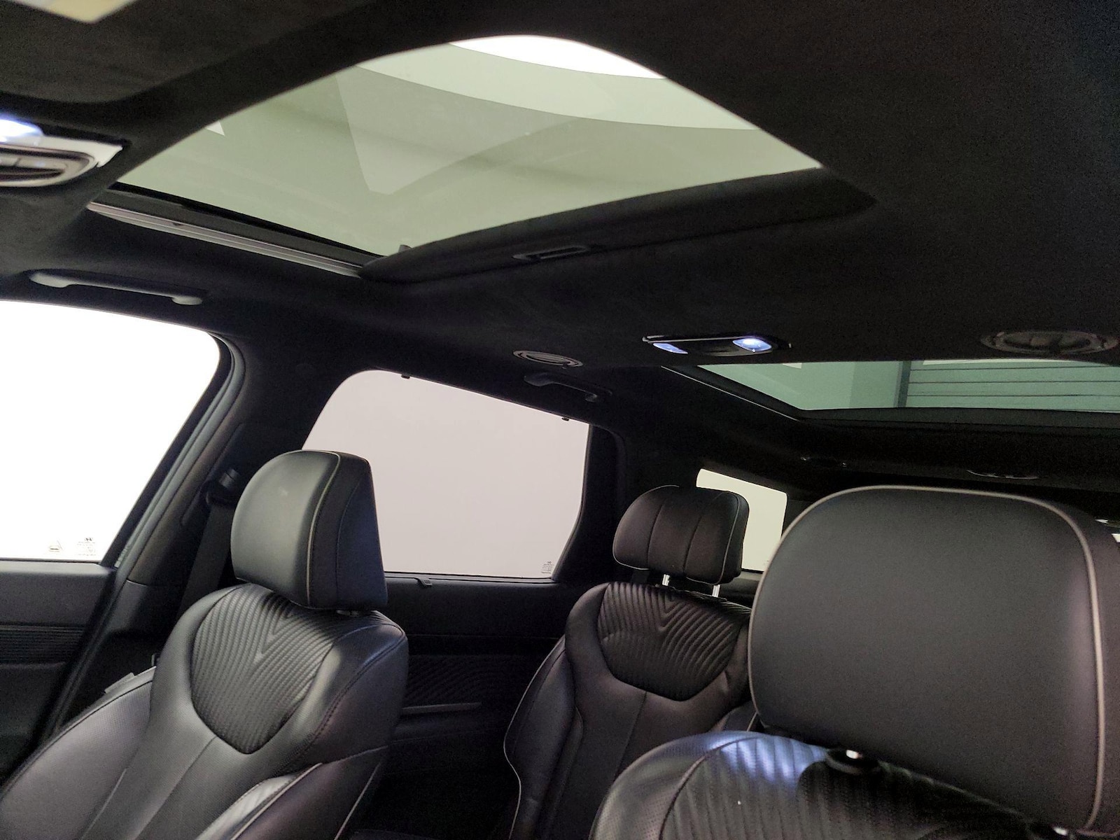 Sunroof(s) & Skylight(s)