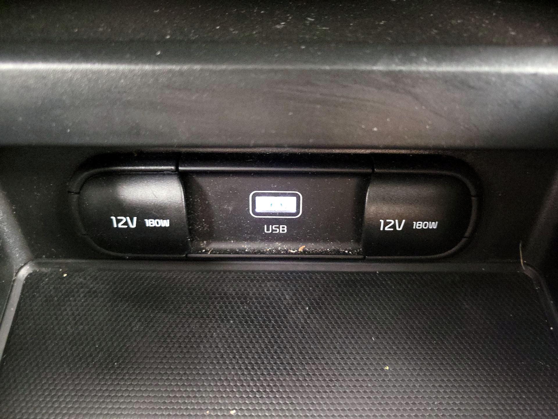 Thumbnail: 2025 Kia Soul - 18