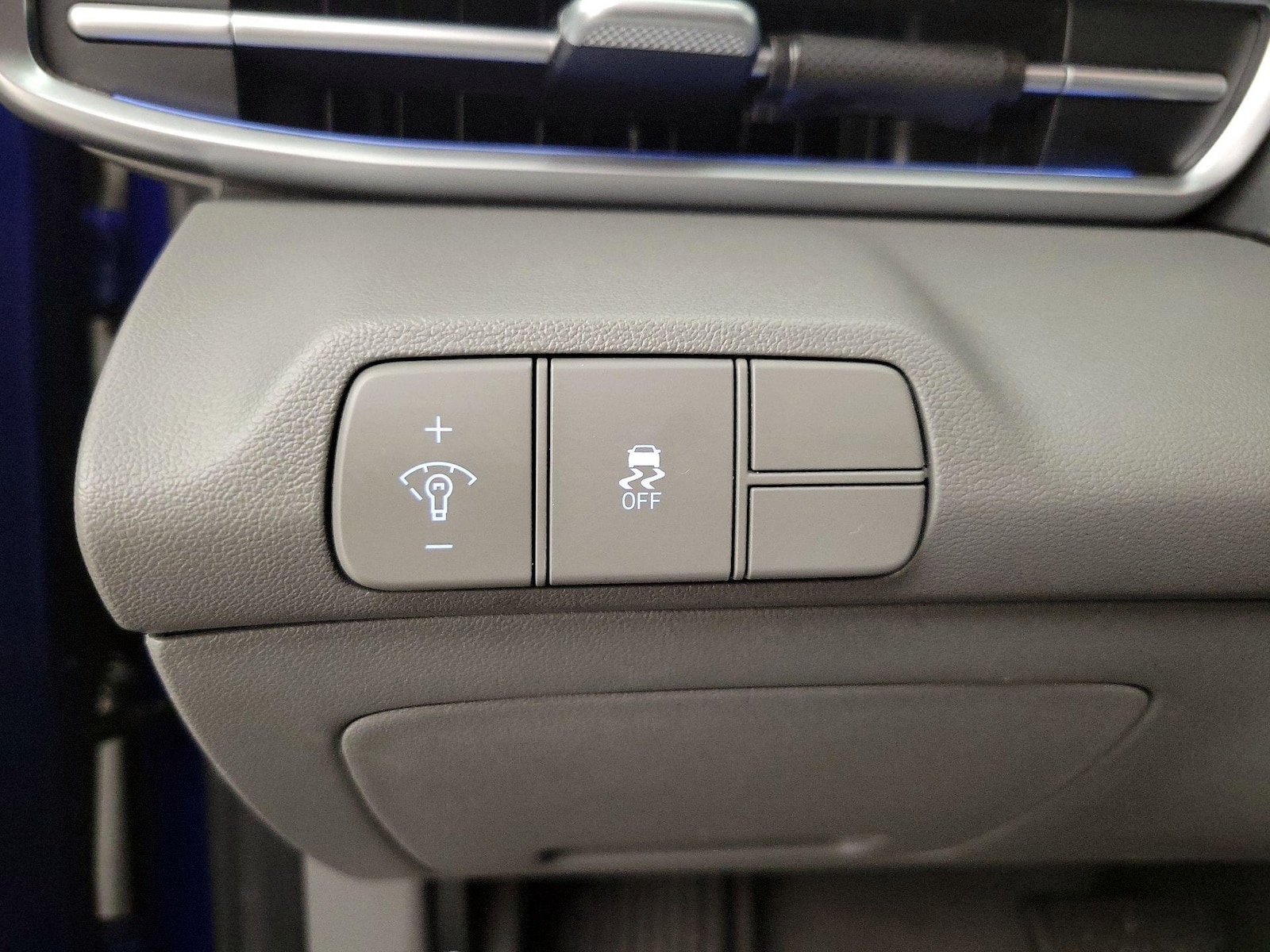 2025 Hyundai Elantra SEL - Photo 14