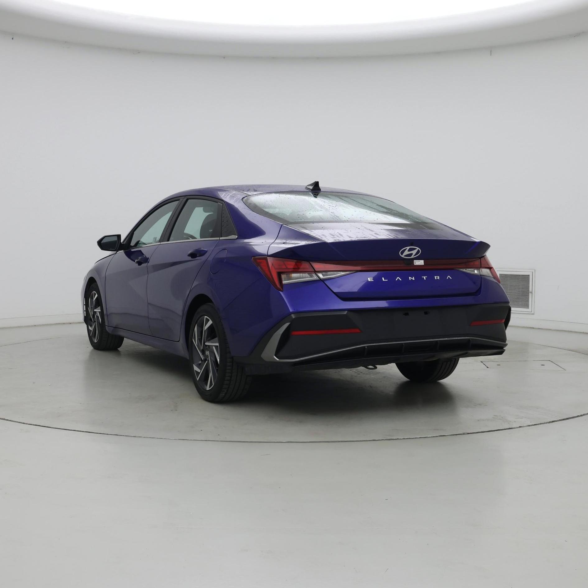 Thumbnail: 2025 Hyundai Elantra - 2
