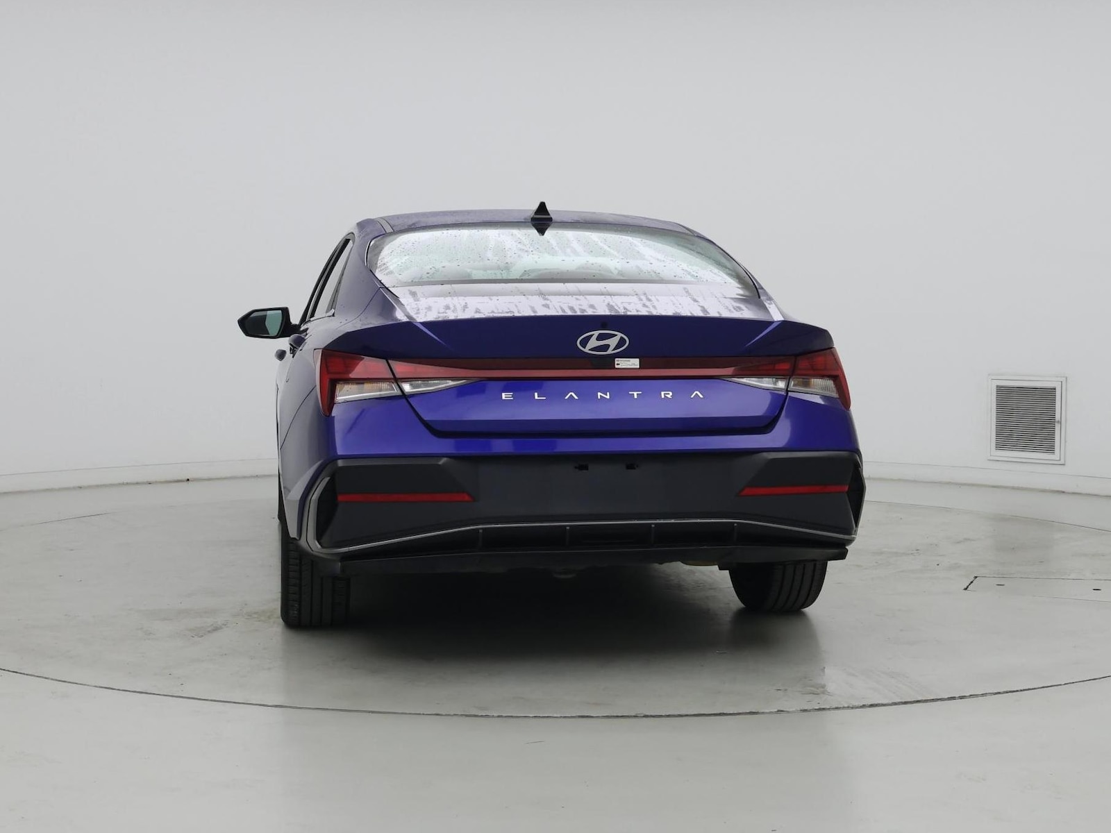 2025 Hyundai Elantra SEL - Photo 7