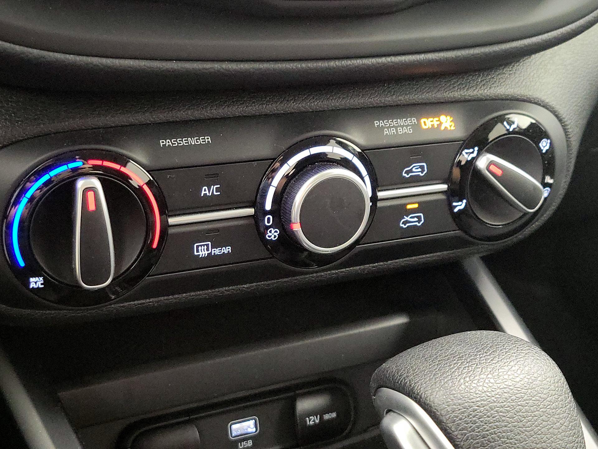 Thumbnail: 2025 Kia Soul - 16
