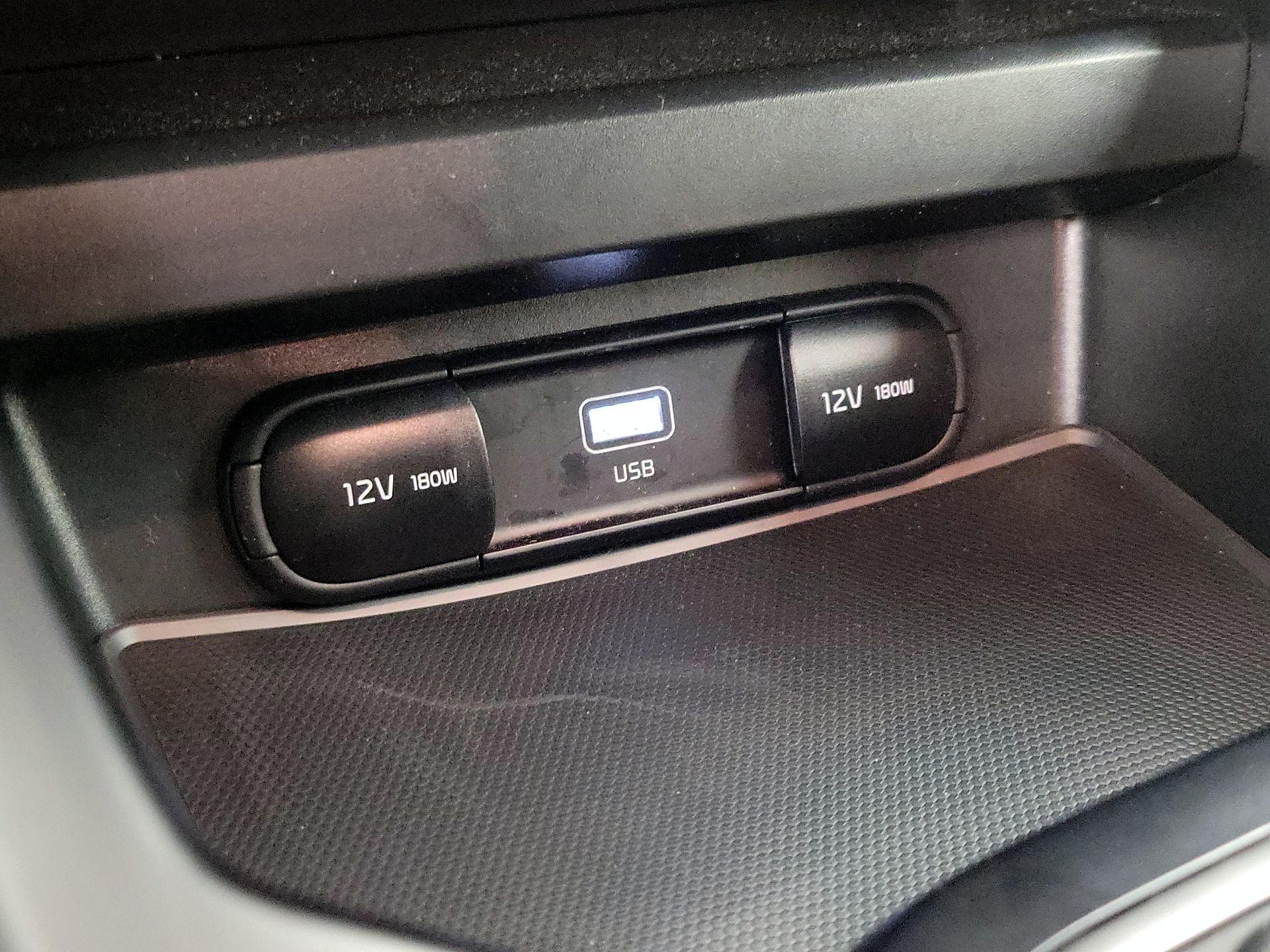 Thumbnail: 2025 Kia Soul - 18