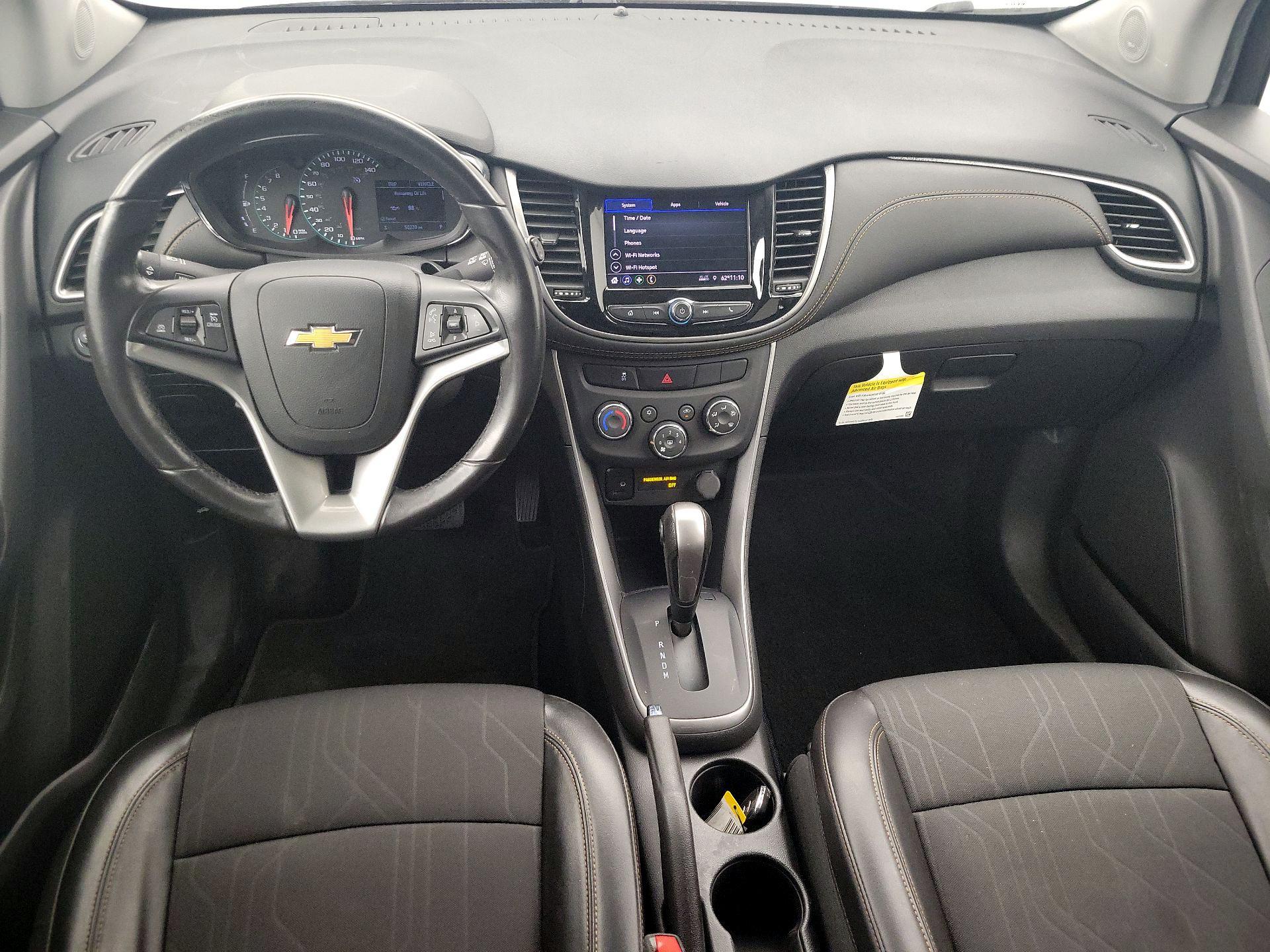Thumbnail: 2022 Chevrolet Trax - 9