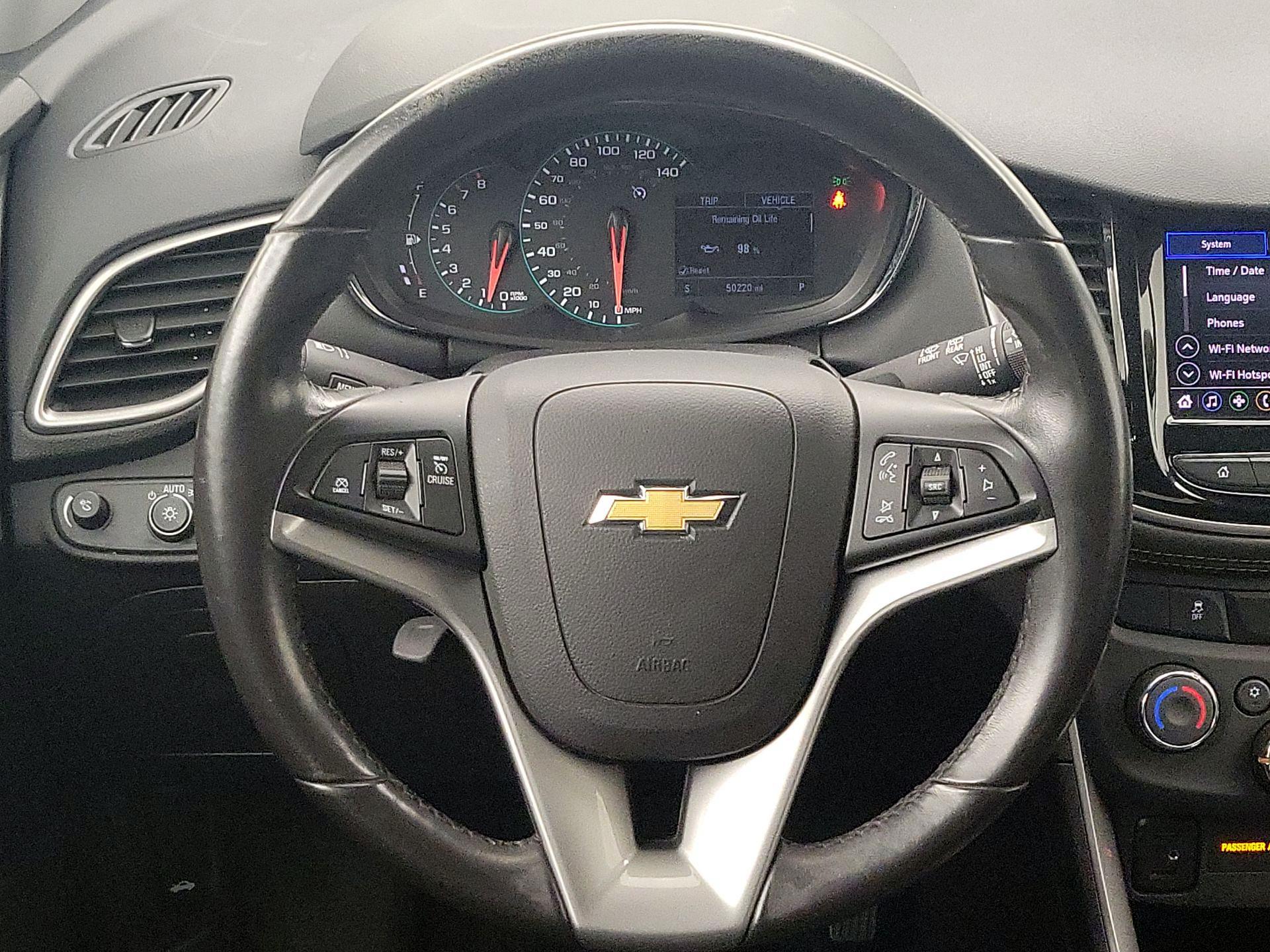 Thumbnail: 2022 Chevrolet Trax - 10