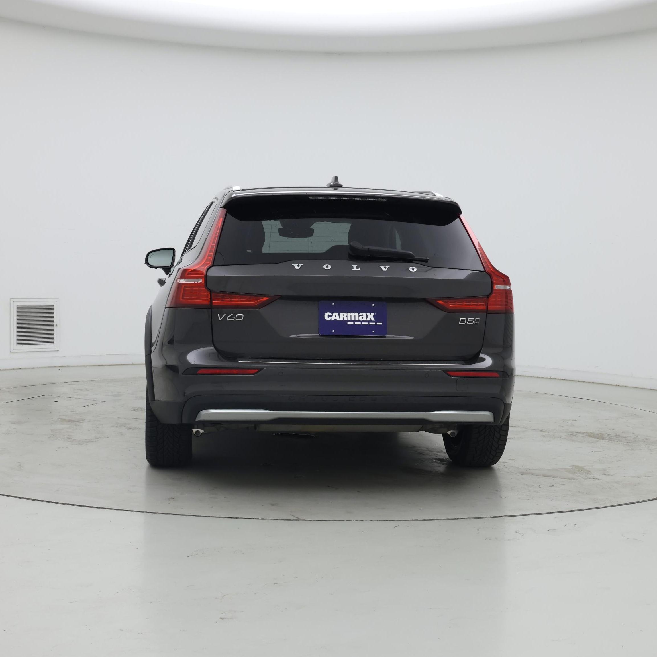 Thumbnail: 2025 Volvo S60 - 6