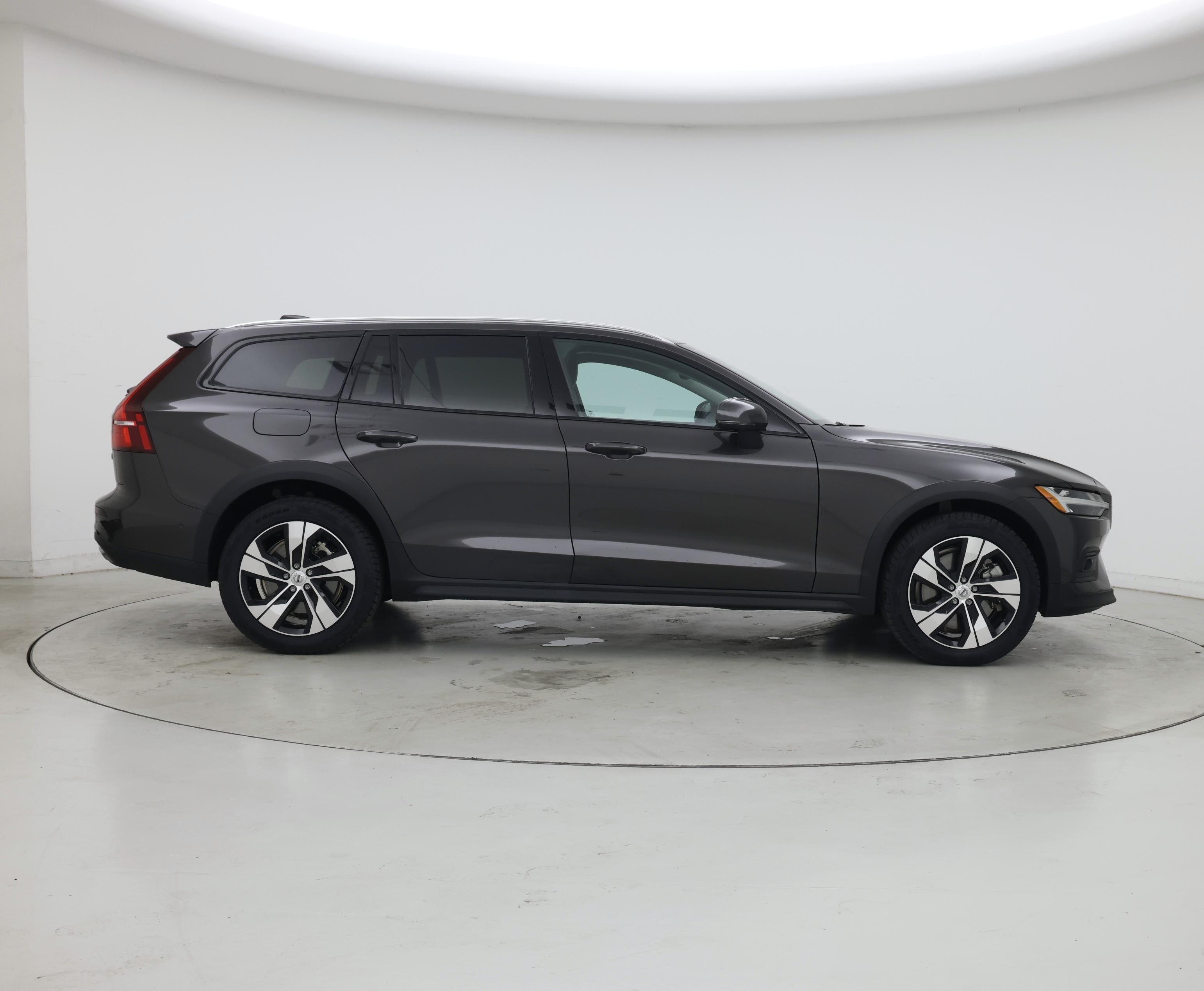 Thumbnail: 2025 Volvo S60 - 7