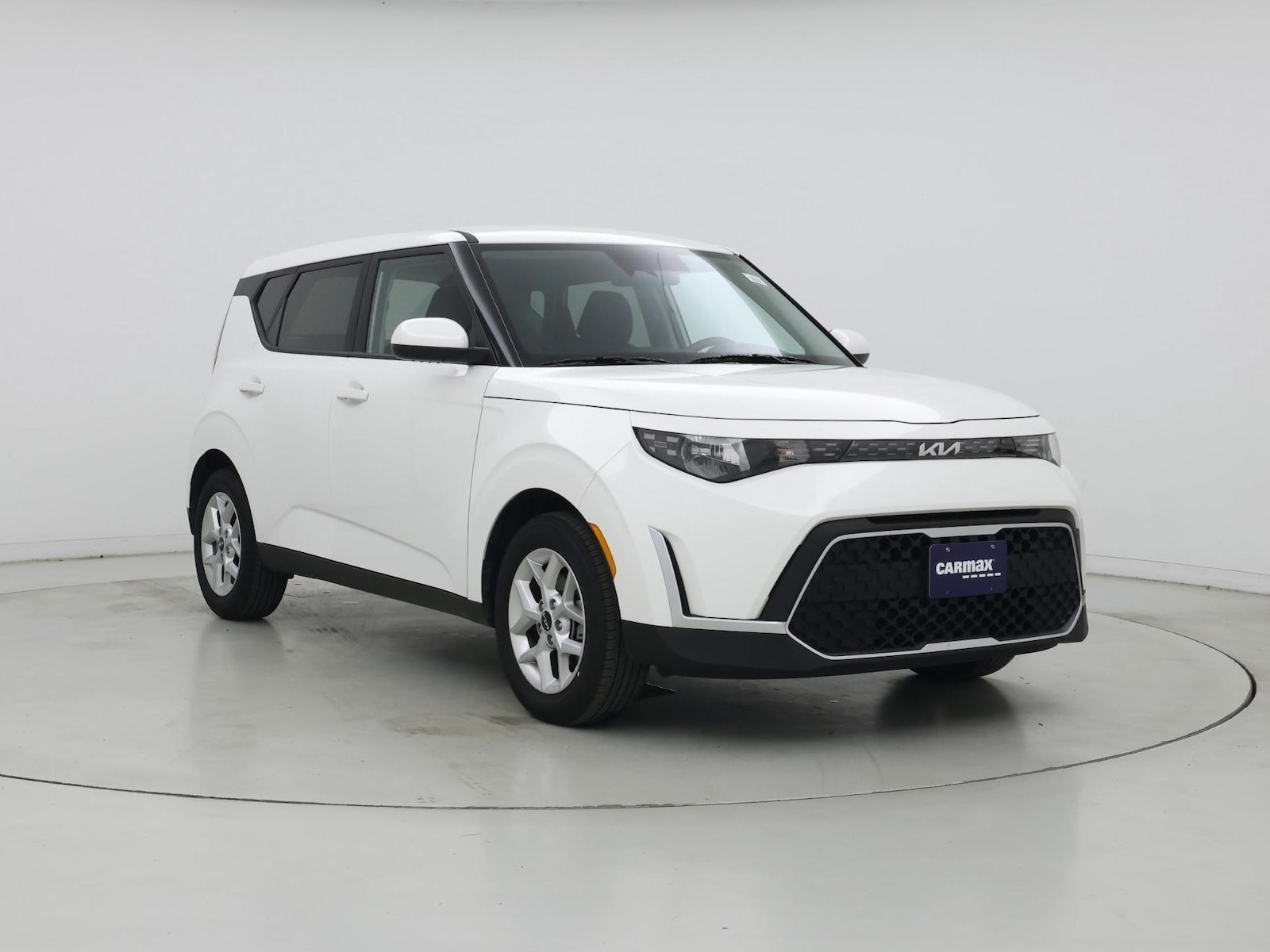 2025 Kia Soul LX - Photo 2
