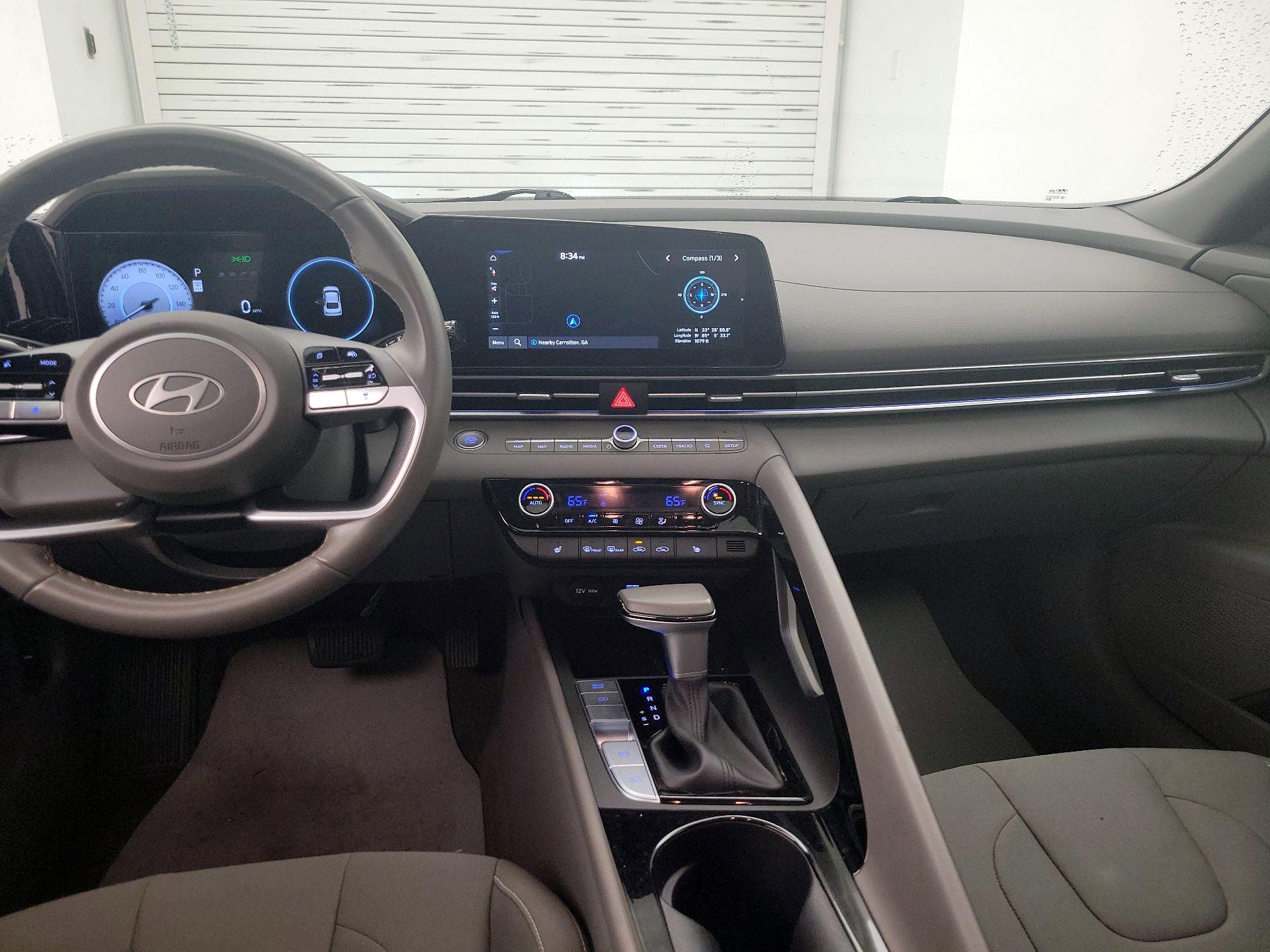 Thumbnail: 2025 Hyundai Elantra - 9