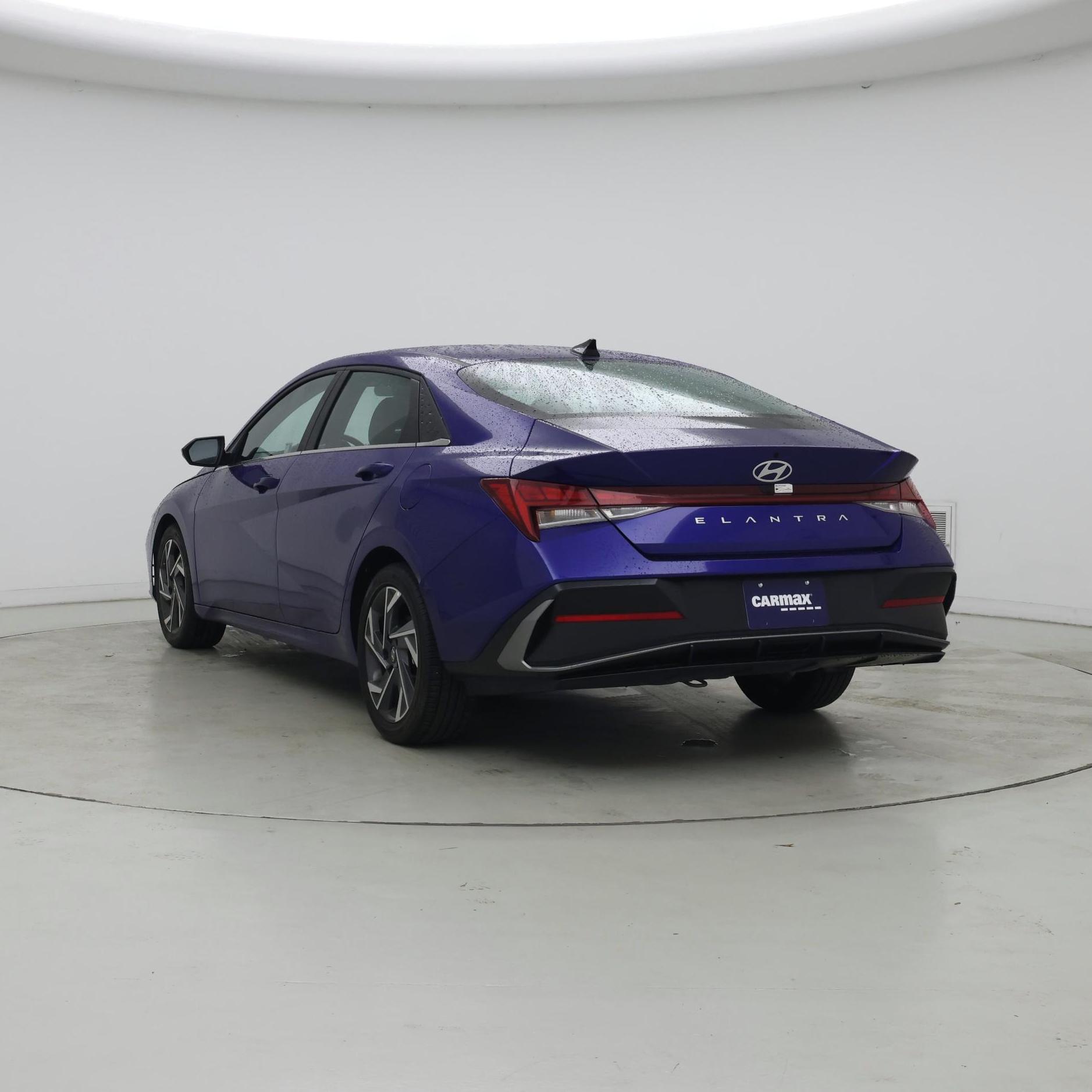 Thumbnail: 2025 Hyundai Elantra - 2