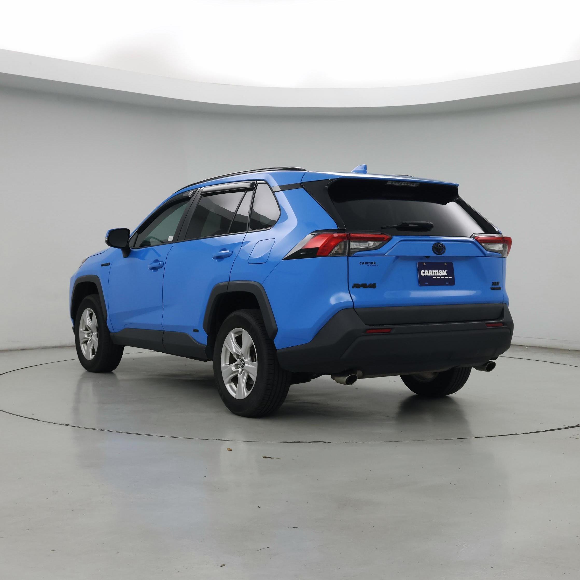Thumbnail: 2020 Toyota RAV4 - 2