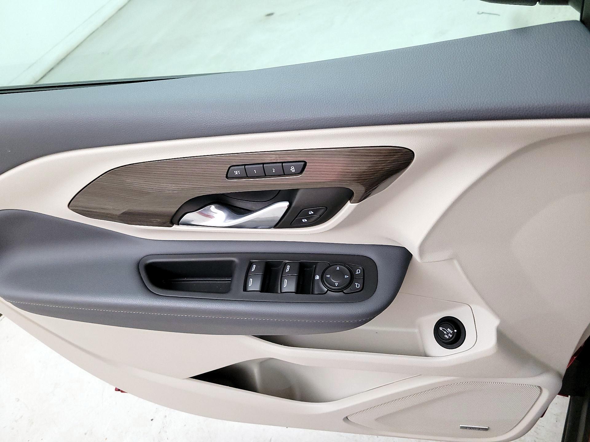 Thumbnail: 2023 GMC Terrain - 12