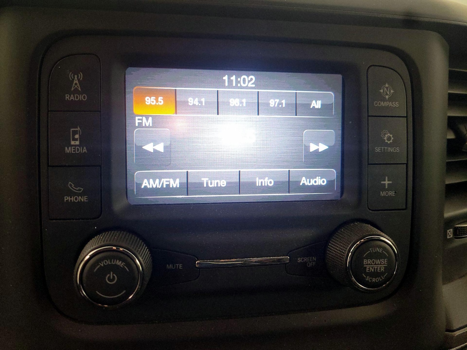 2023 RAM Ram 1500 Pickup Tradesman - Photo 16