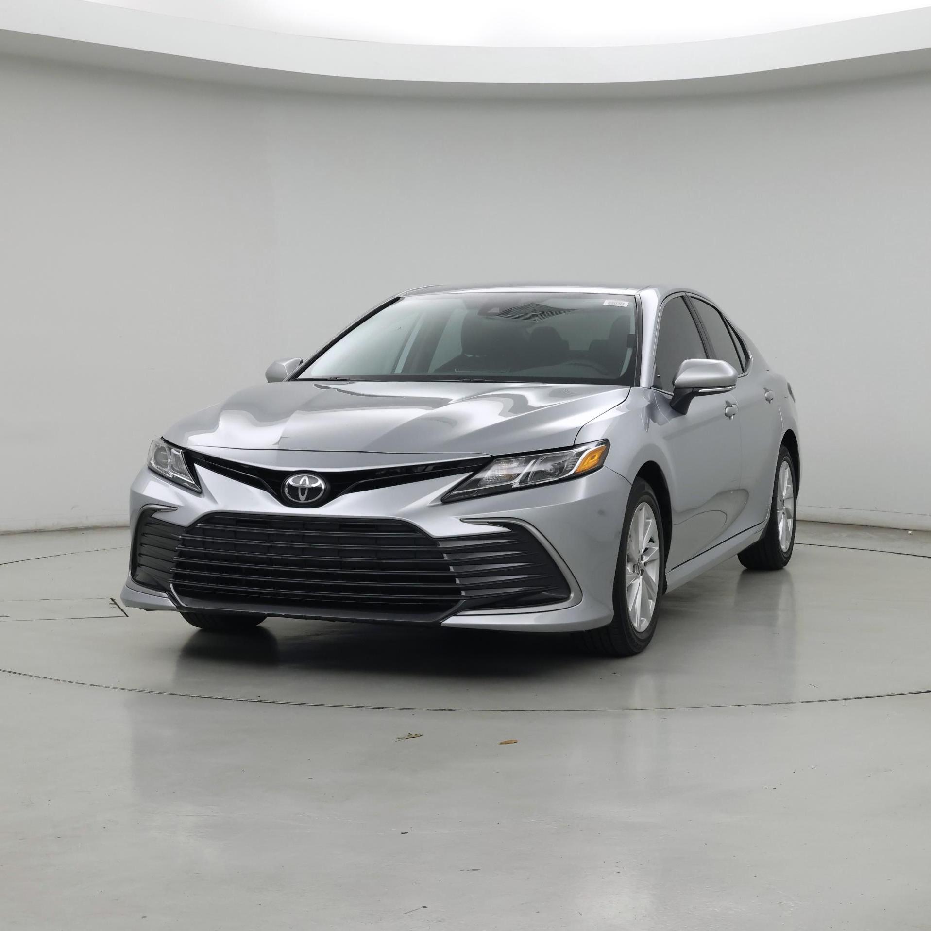 Thumbnail: 2023 Toyota Camry - 4