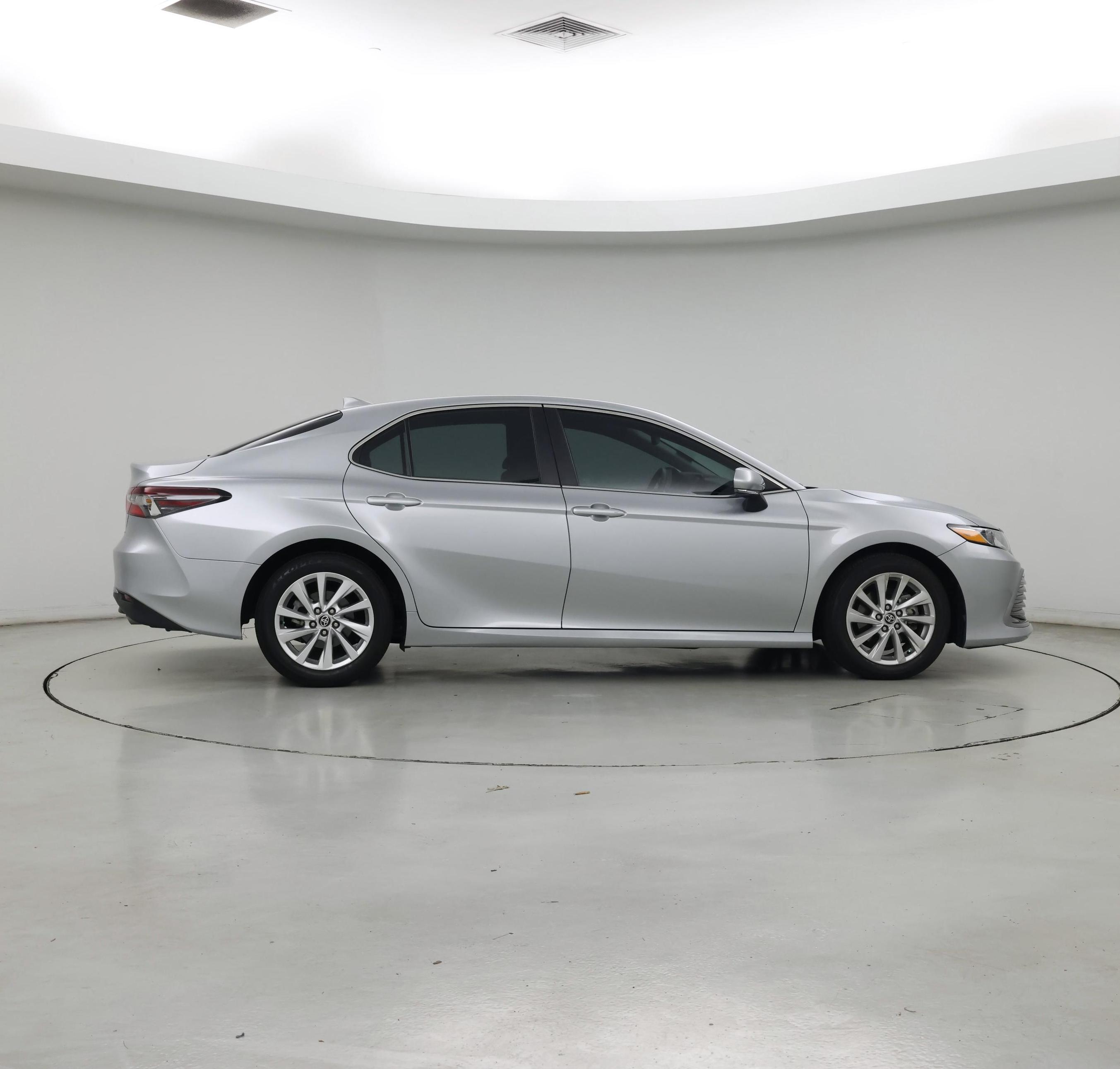 Thumbnail: 2023 Toyota Camry - 7