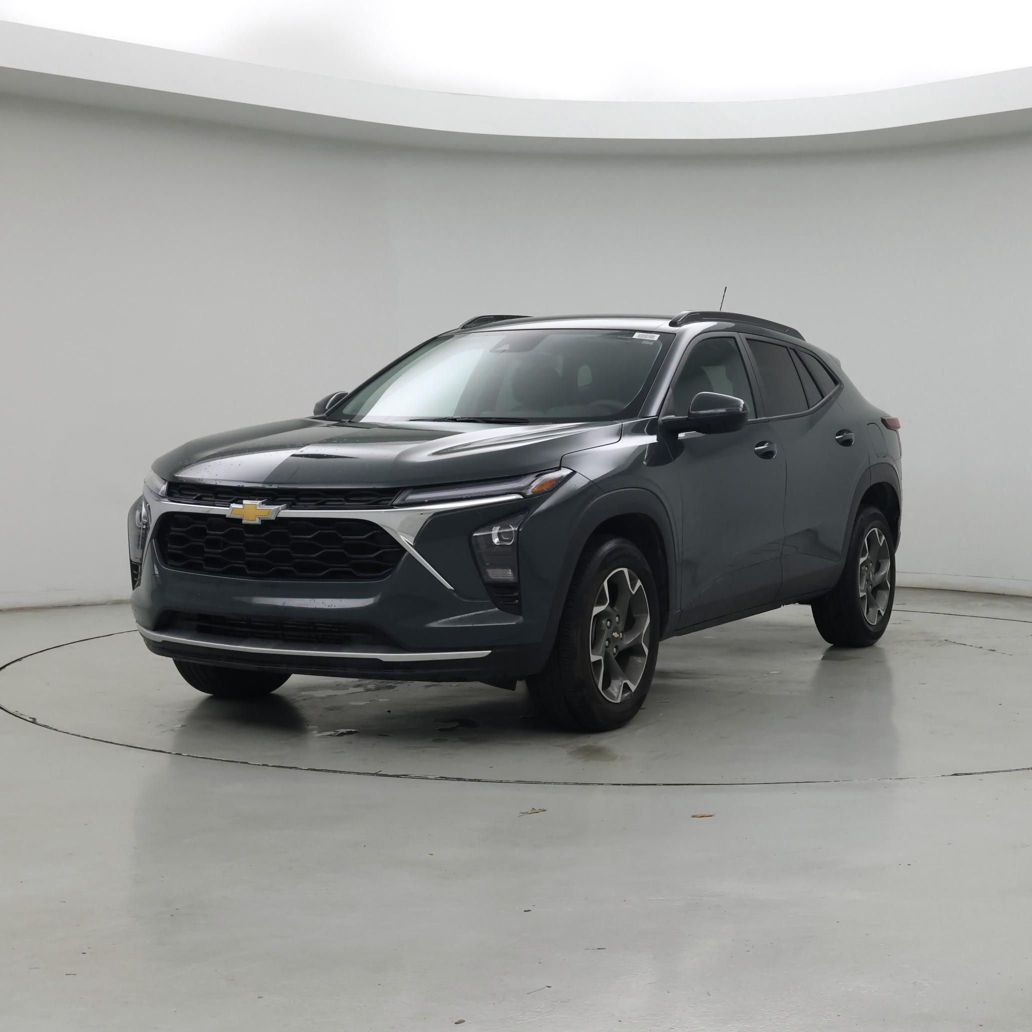 Thumbnail: 2025 Chevrolet Trax - 4