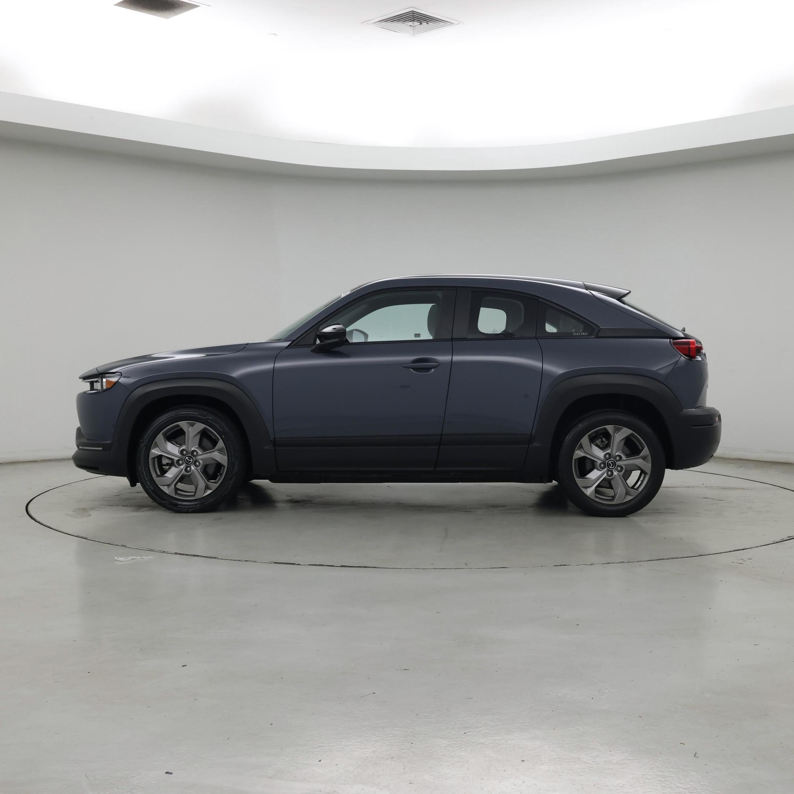 Thumbnail: 2022 Mazda MX-30 - 3
