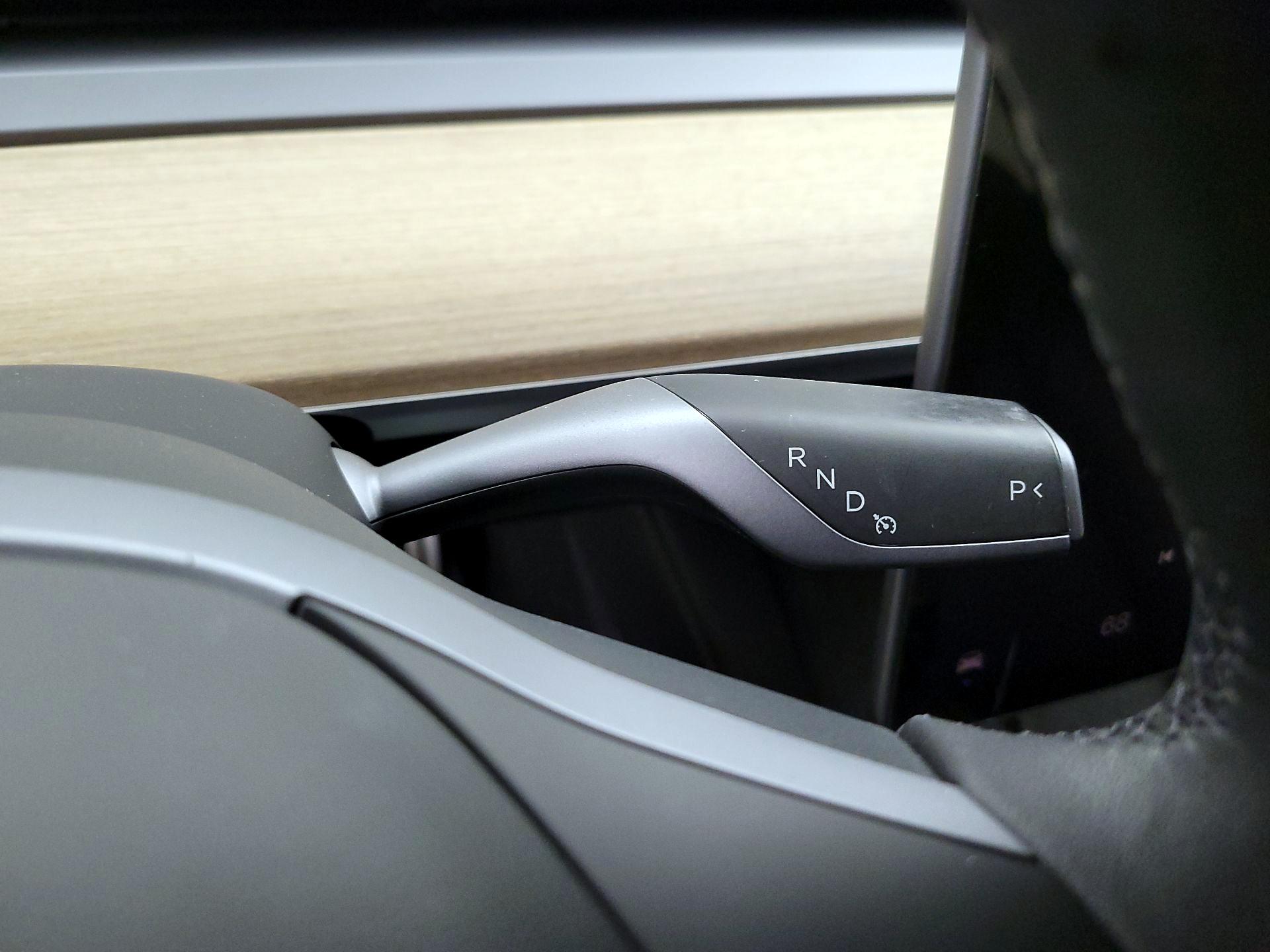 Thumbnail: 2023 Tesla Model 3 - 17