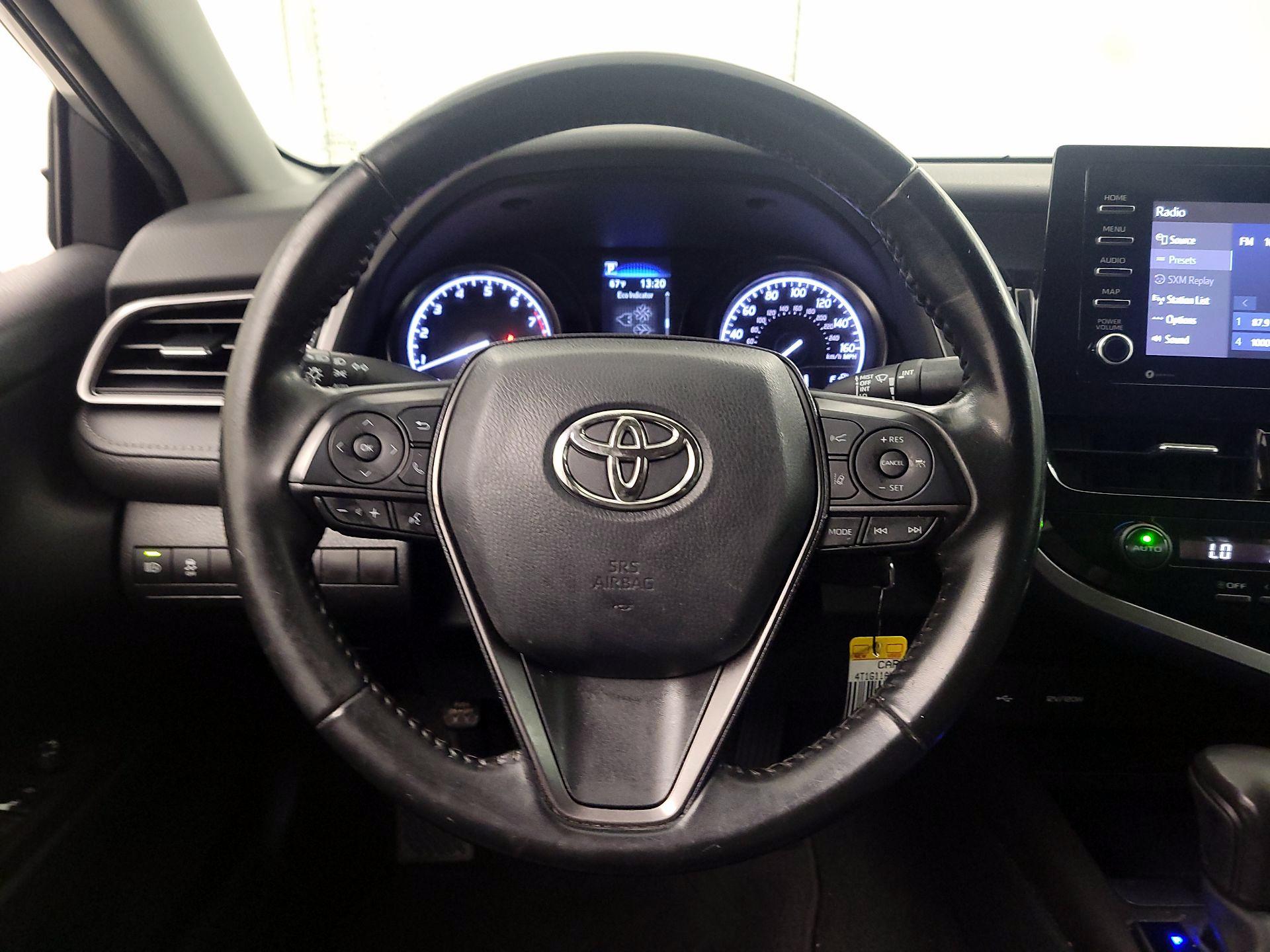 Thumbnail: 2021 Toyota Camry - 10