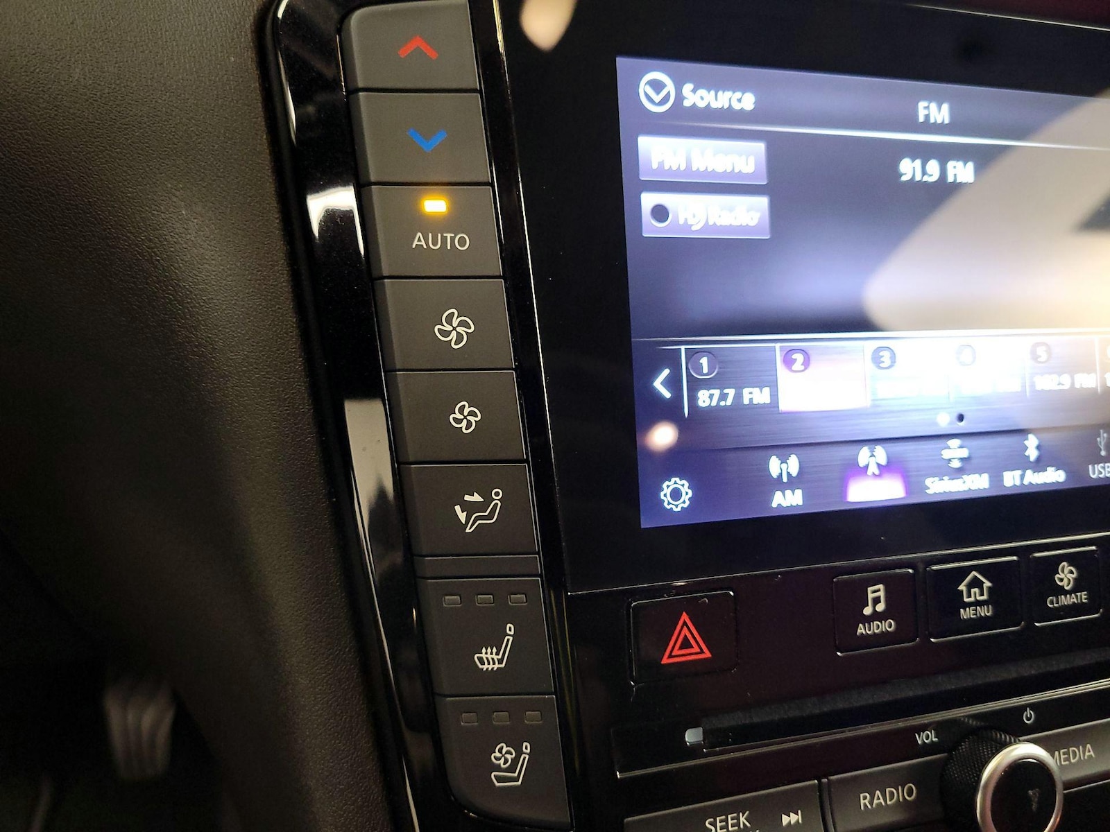 2024 INFINITI QX50 Sport - Photo 18
