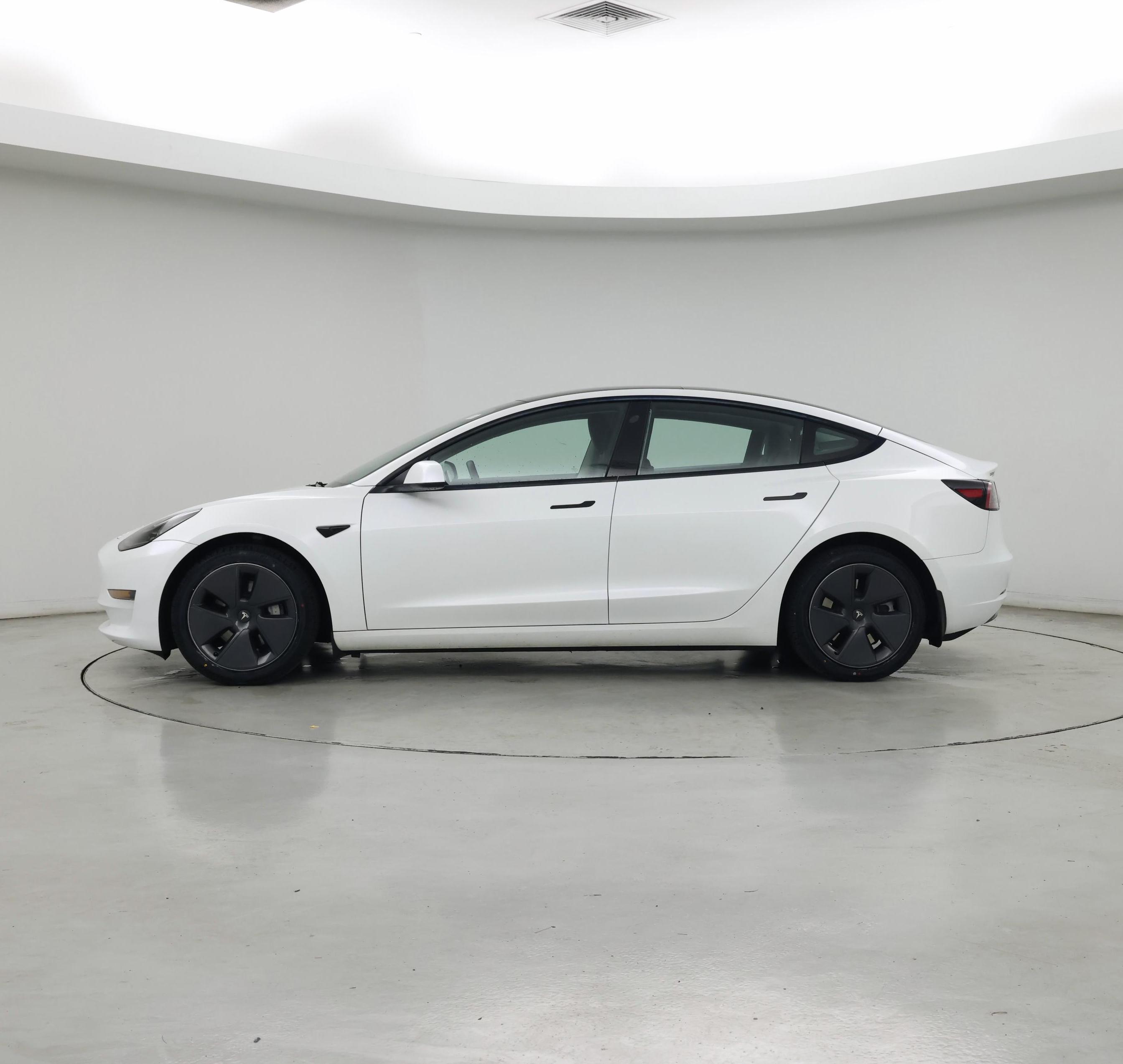 Thumbnail: 2023 Tesla Model 3 - 3
