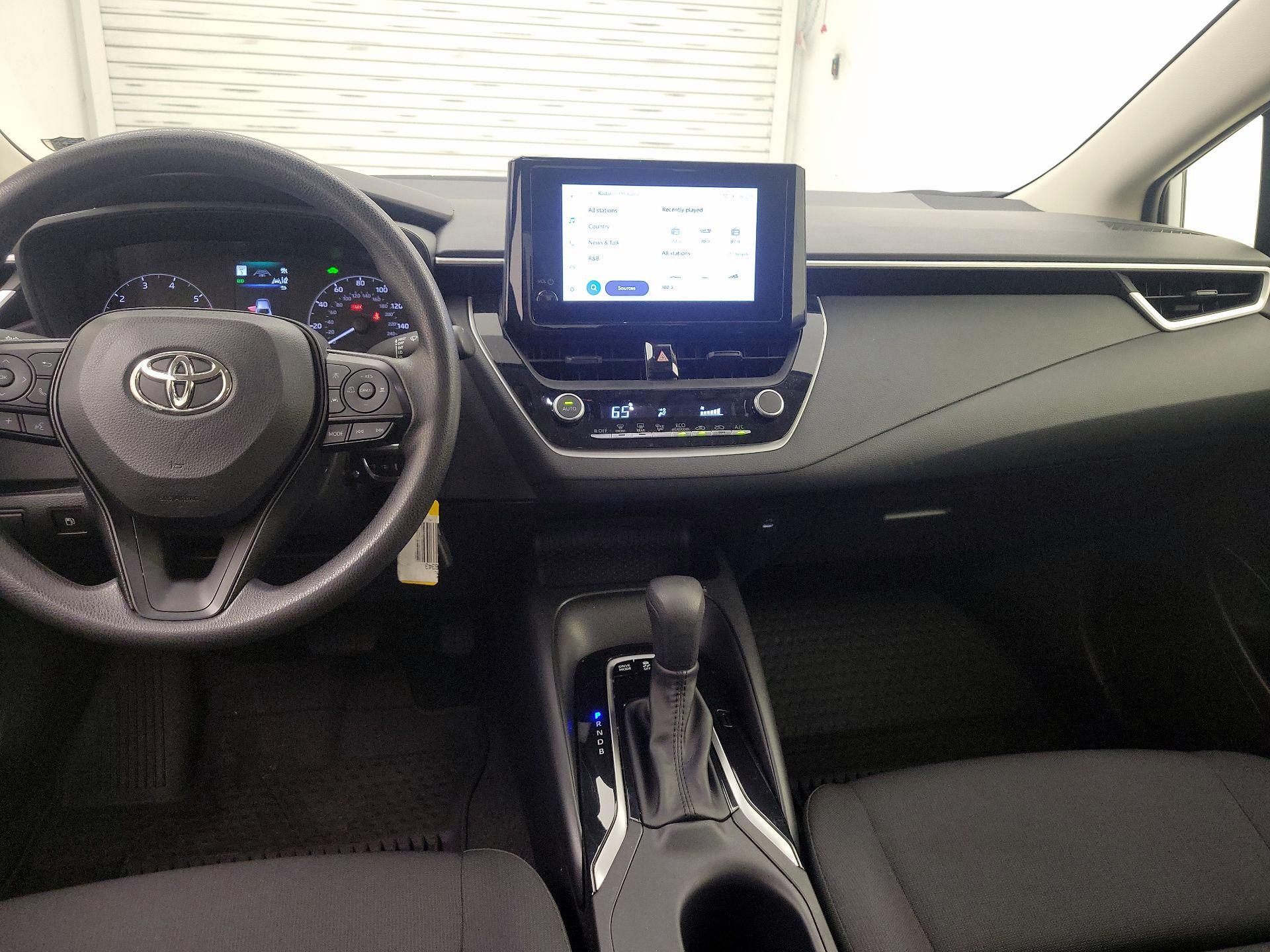 Thumbnail: 2025 Toyota Corolla - 9