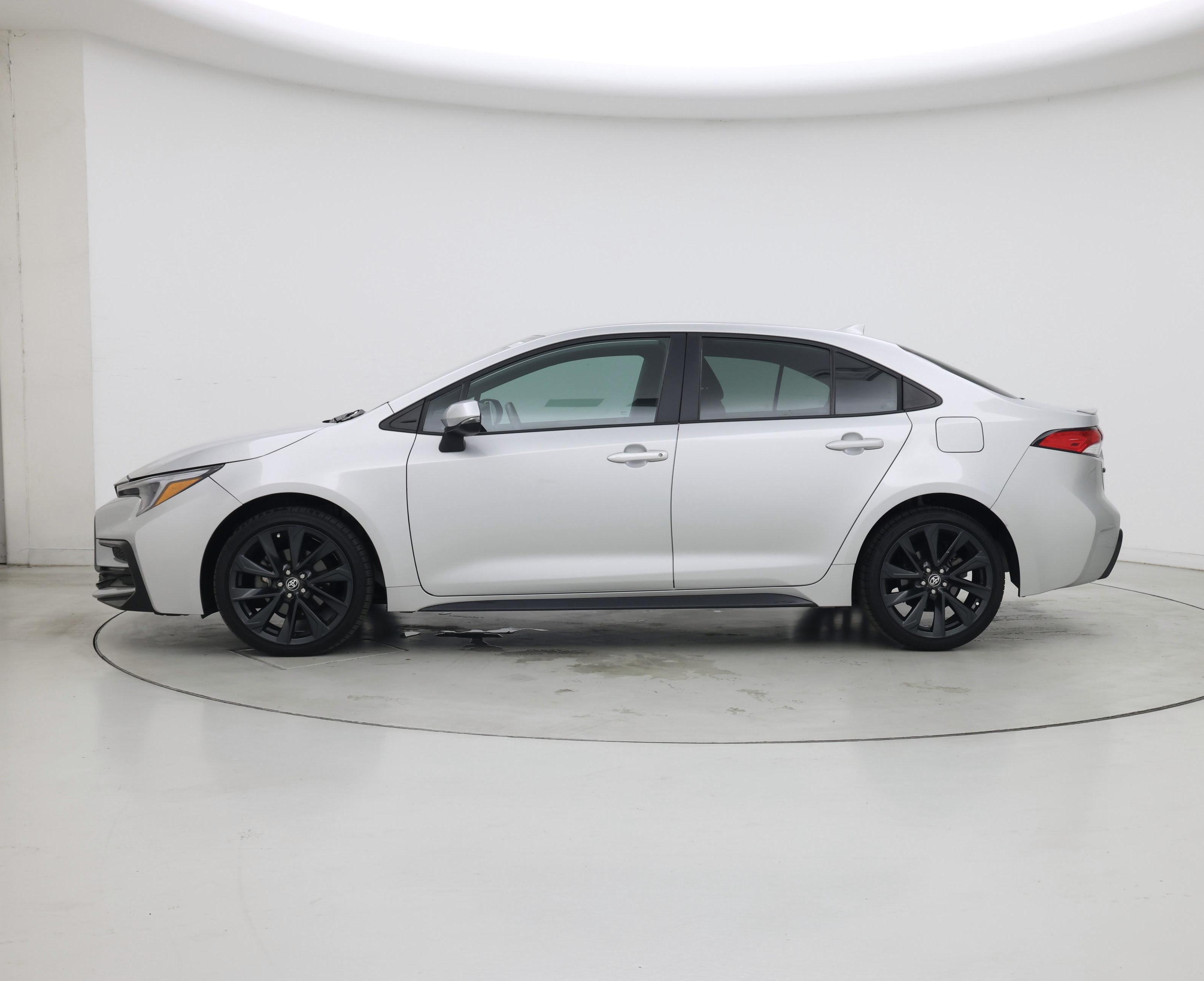 Thumbnail: 2024 Toyota Corolla - 3