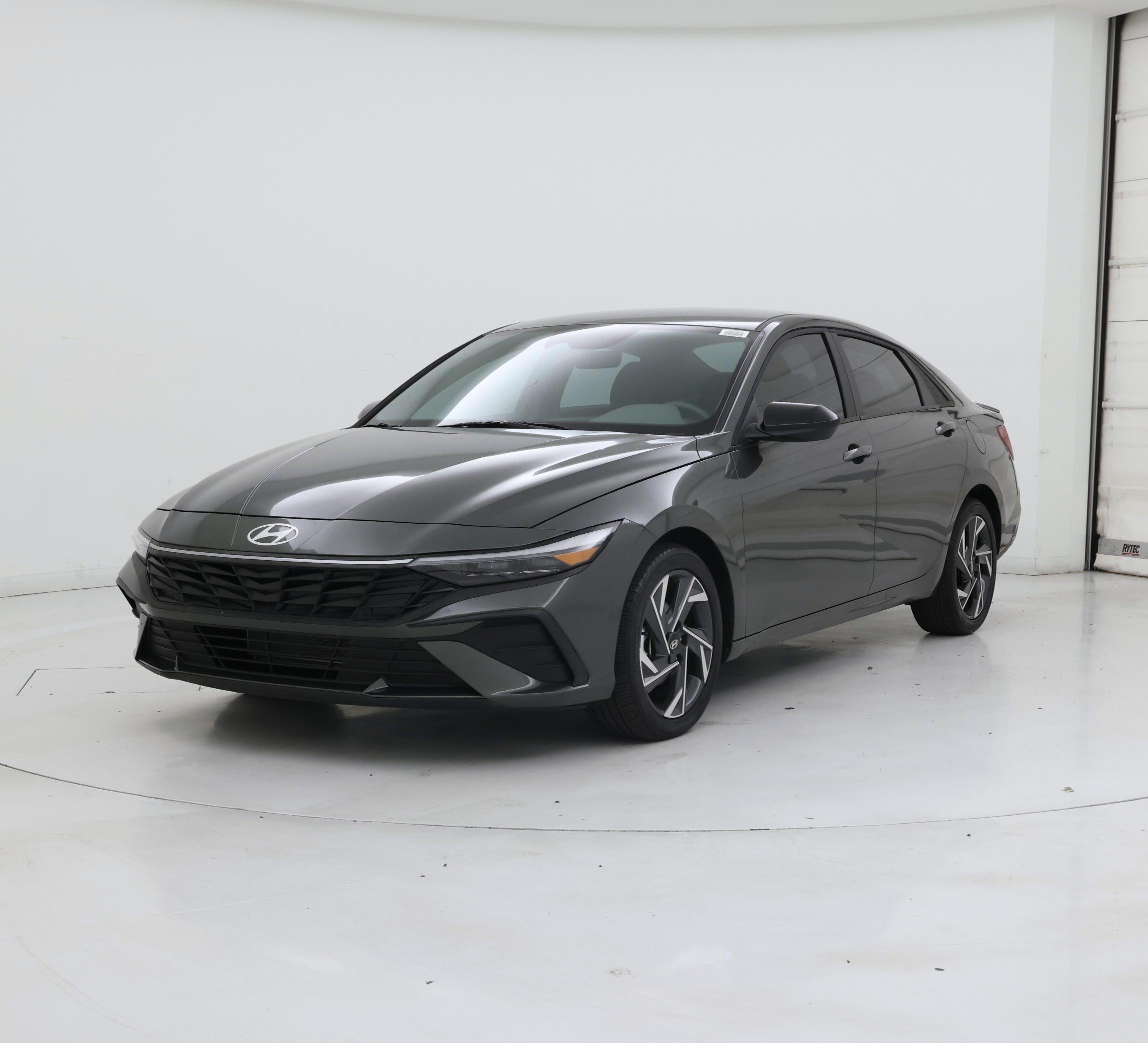 Thumbnail: 2025 Hyundai Elantra - 4