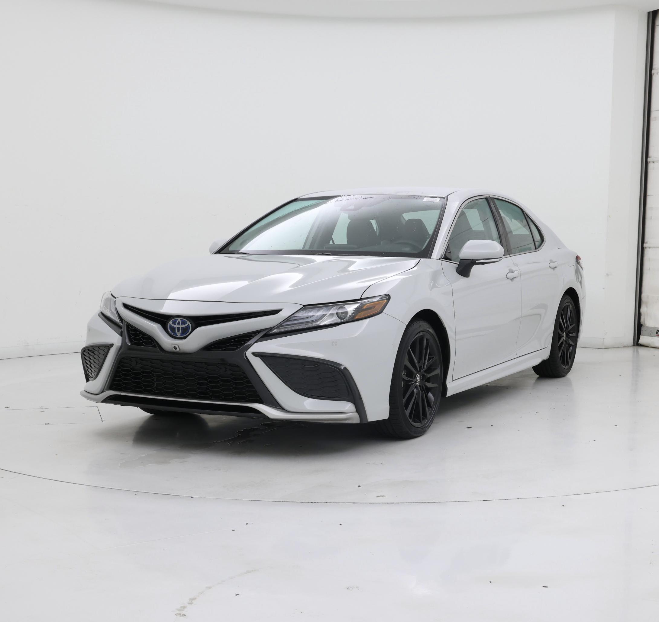 Thumbnail: 2023 Toyota Camry - 4