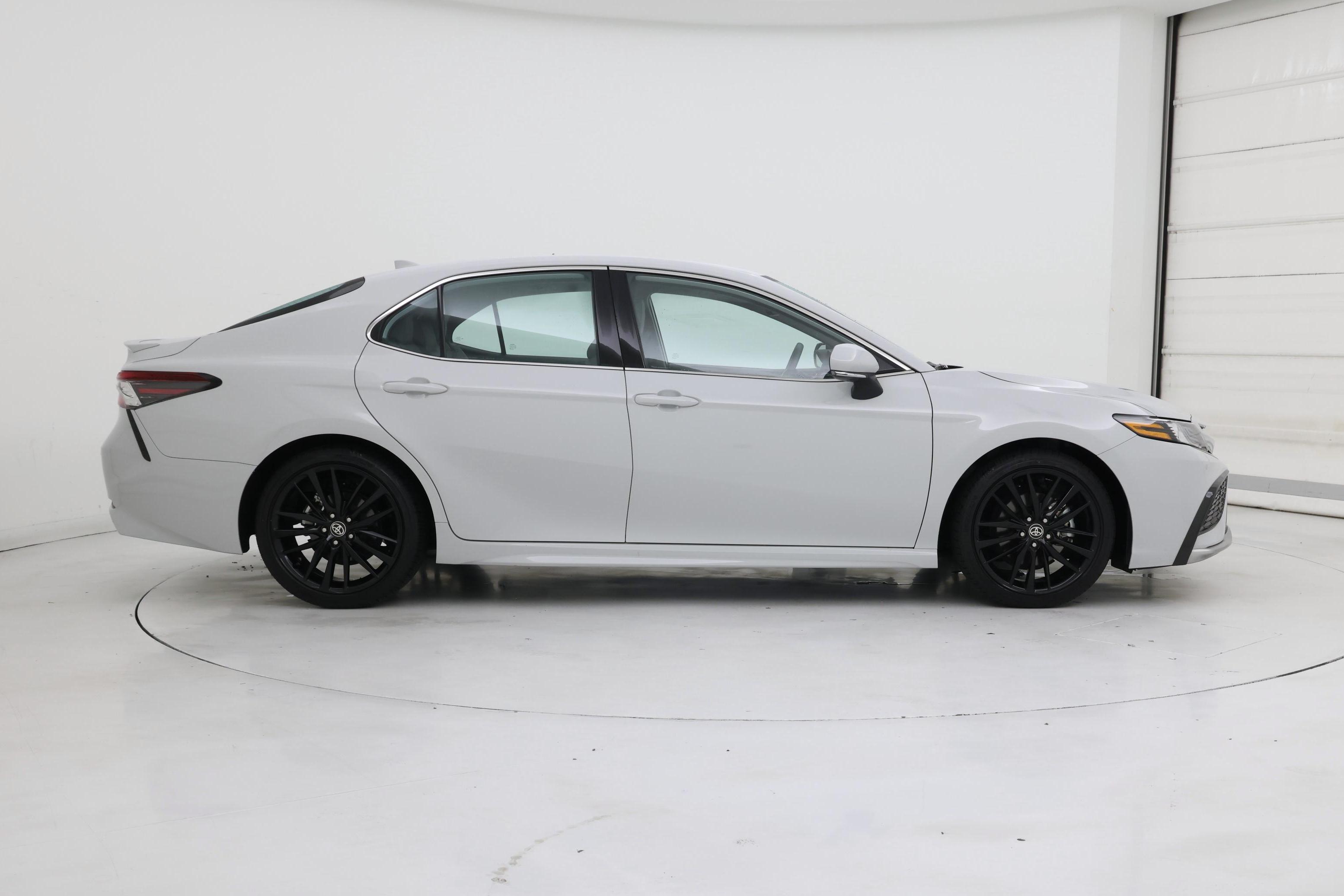 Thumbnail: 2023 Toyota Camry - 7