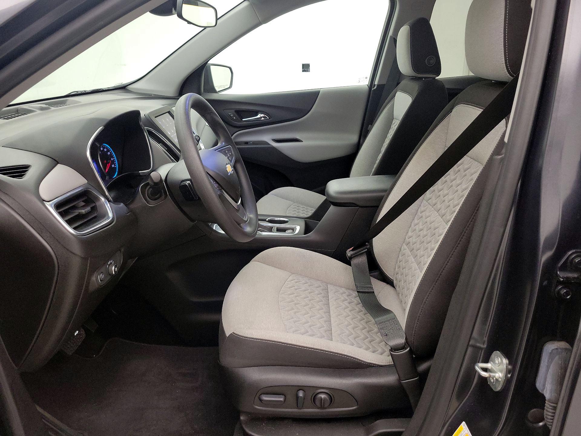 Thumbnail: 2022 Chevrolet Equinox - 11