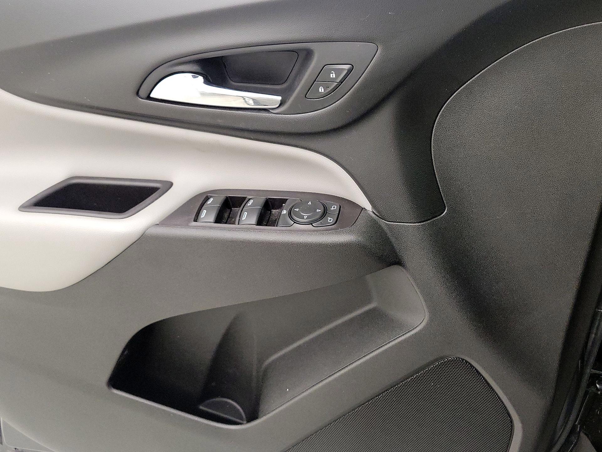 Thumbnail: 2022 Chevrolet Equinox - 12