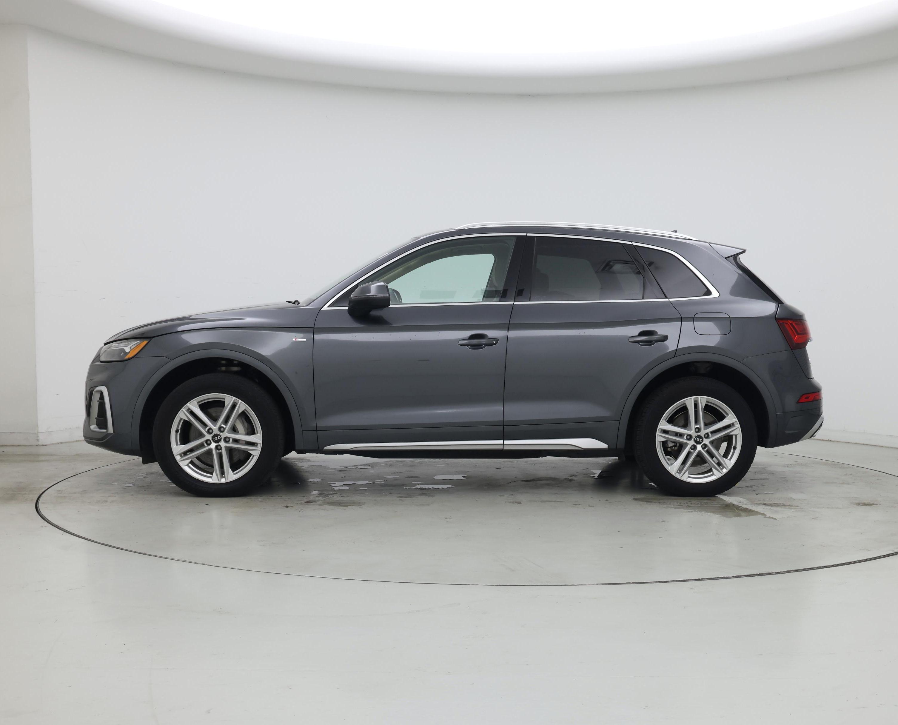 Thumbnail: 2023 Audi Q5 - 3