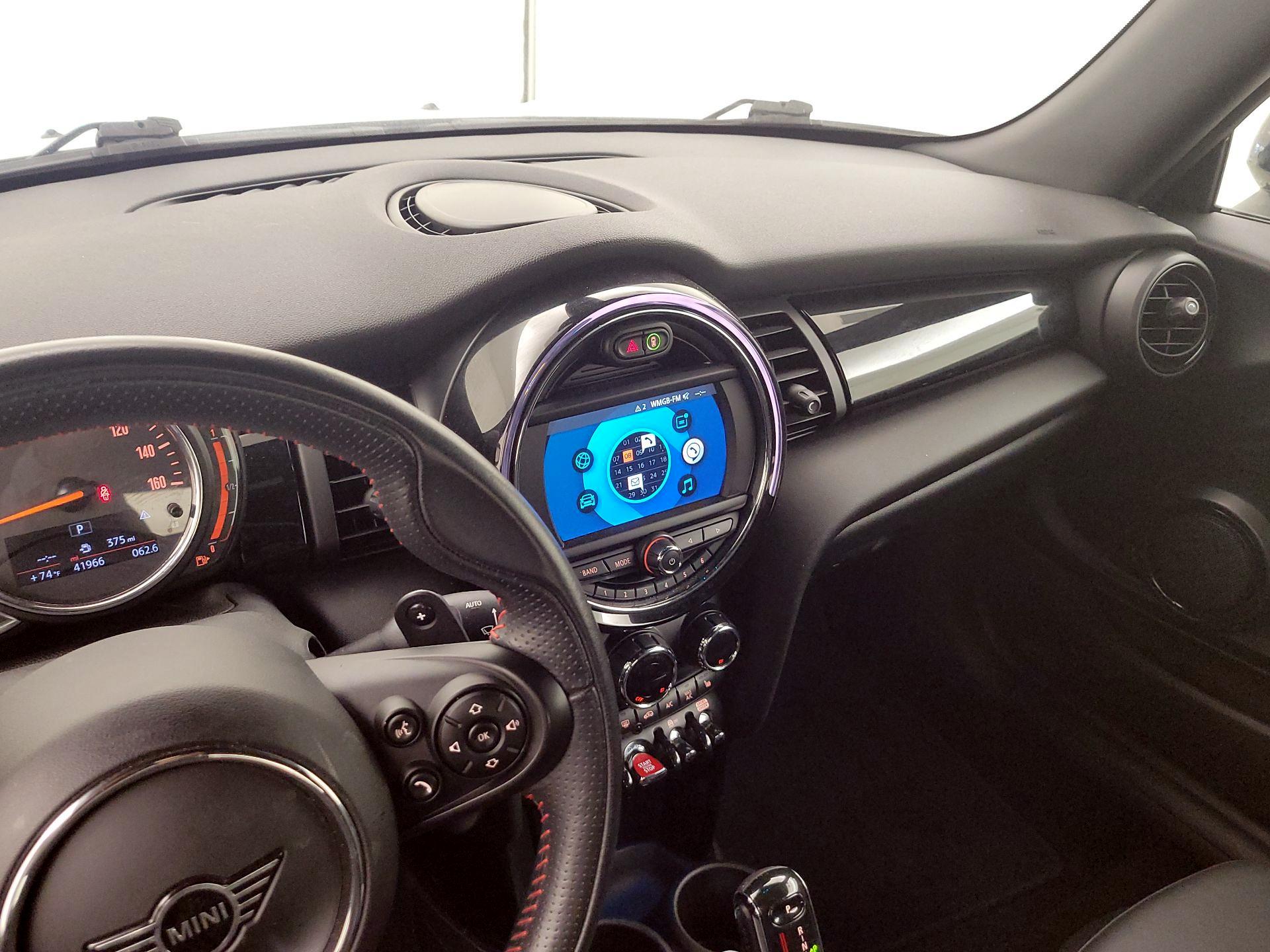 Thumbnail: 2021 MINI Cooper - 9