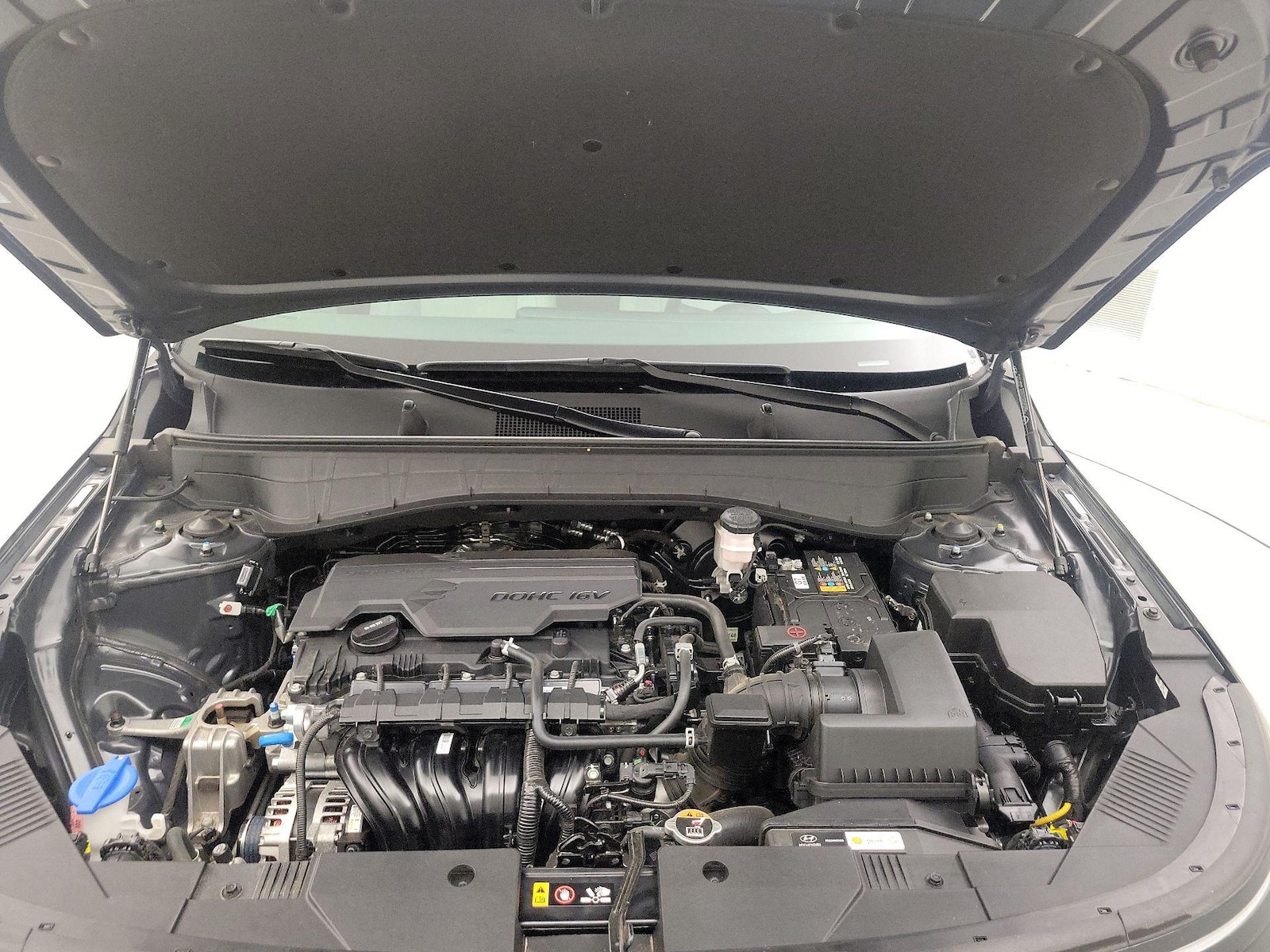 2025 Hyundai Kona SEL - Photo 22
