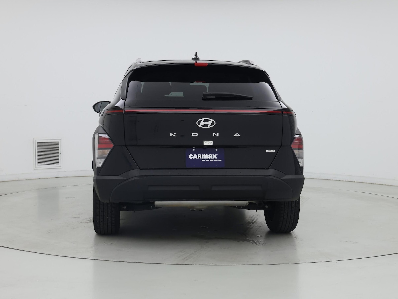 2025 Hyundai Kona SEL - Photo 7