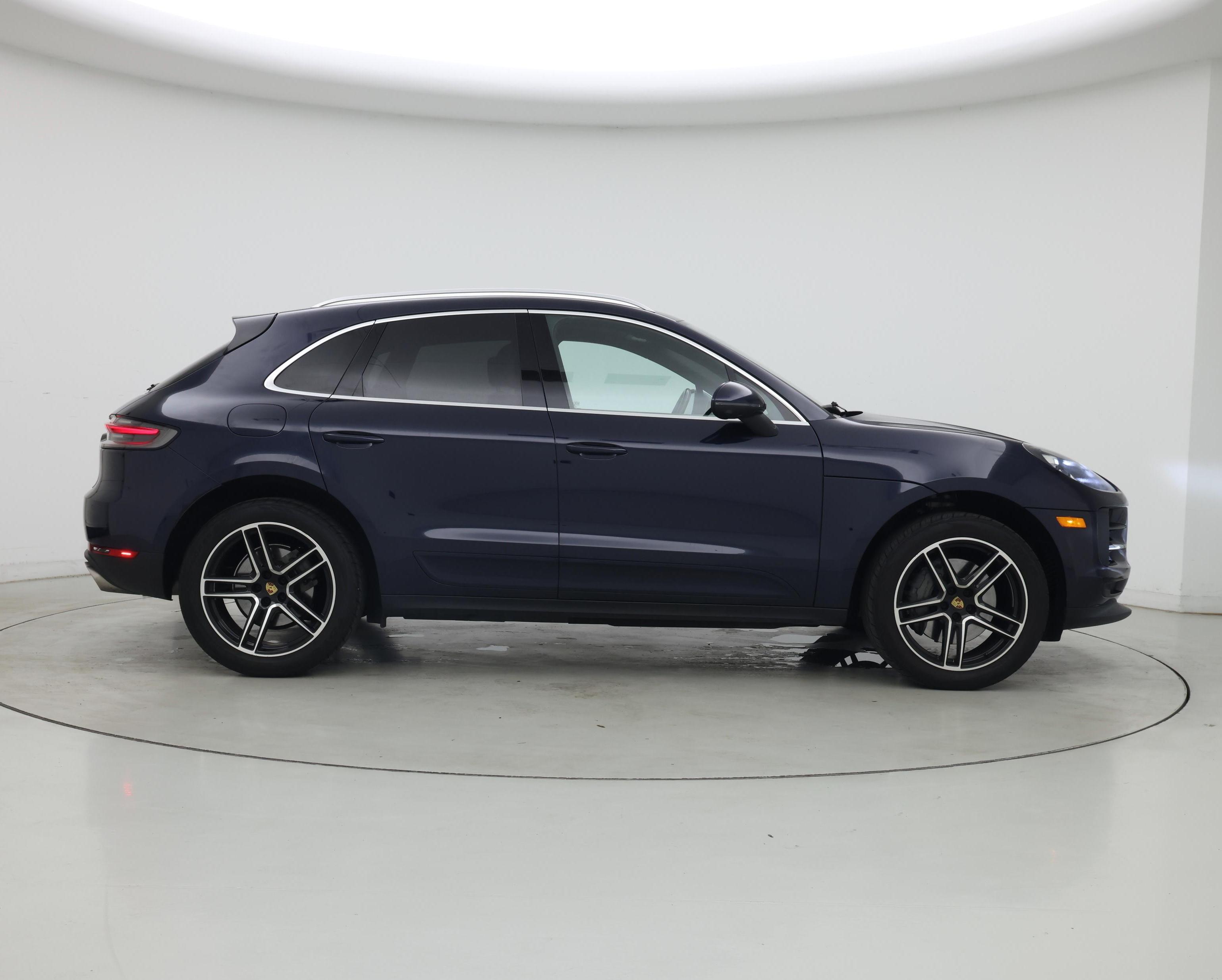 Thumbnail: 2021 Porsche Macan - 7