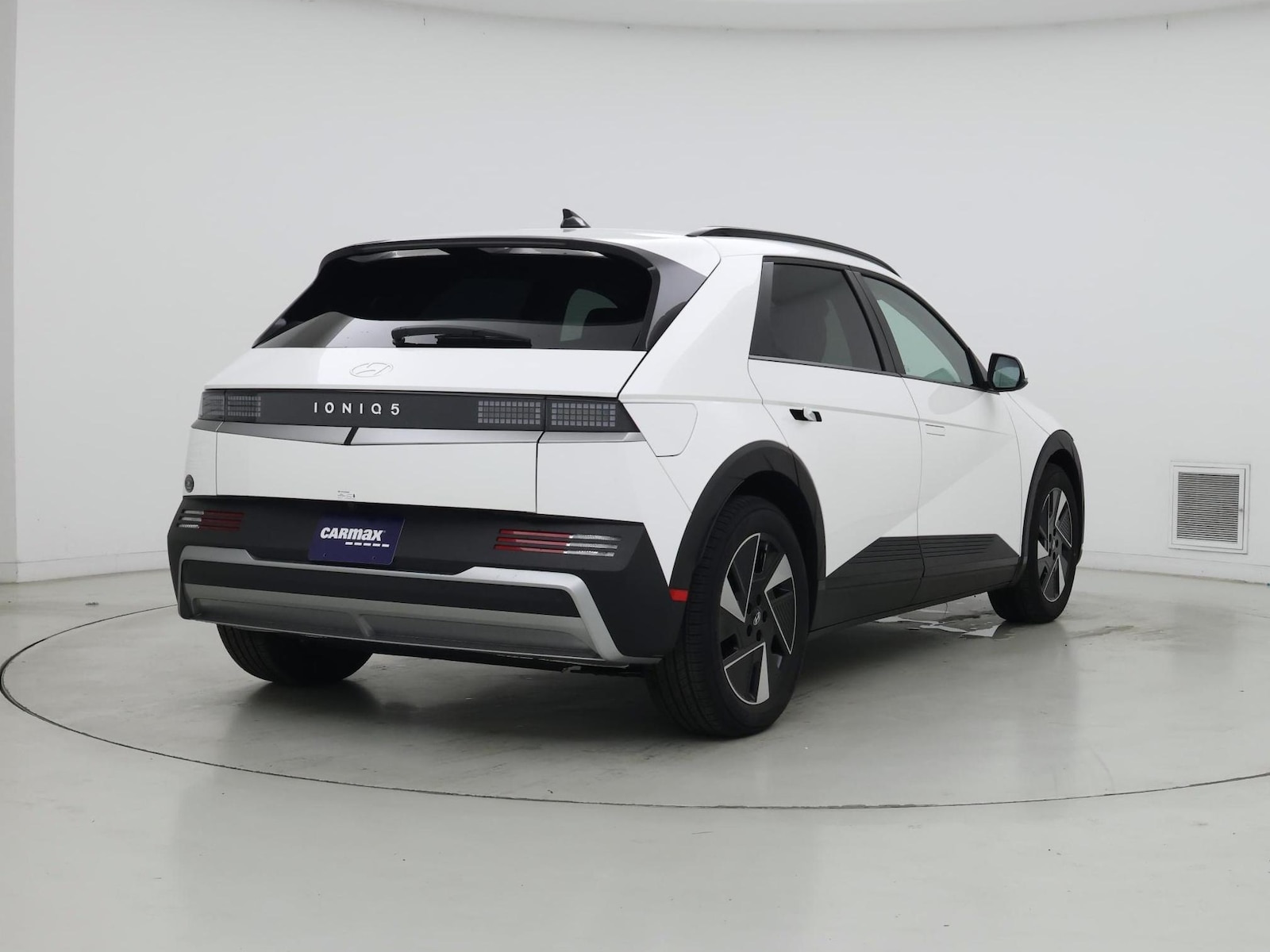 2025 Hyundai IONIQ 5 SEL - Photo 9