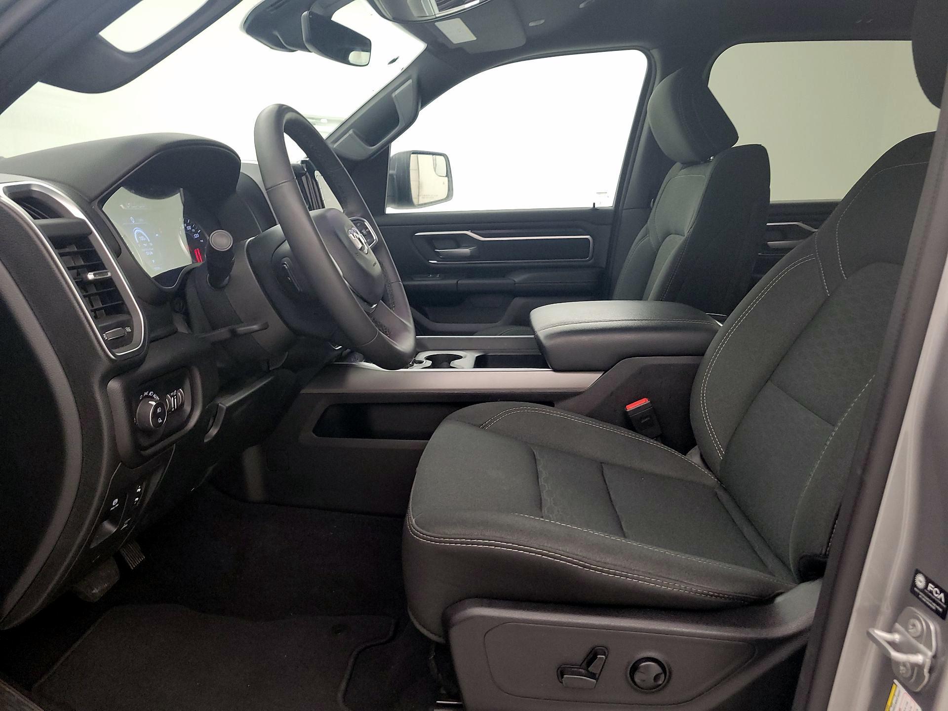 Thumbnail: 2025 RAM 1500 - 11