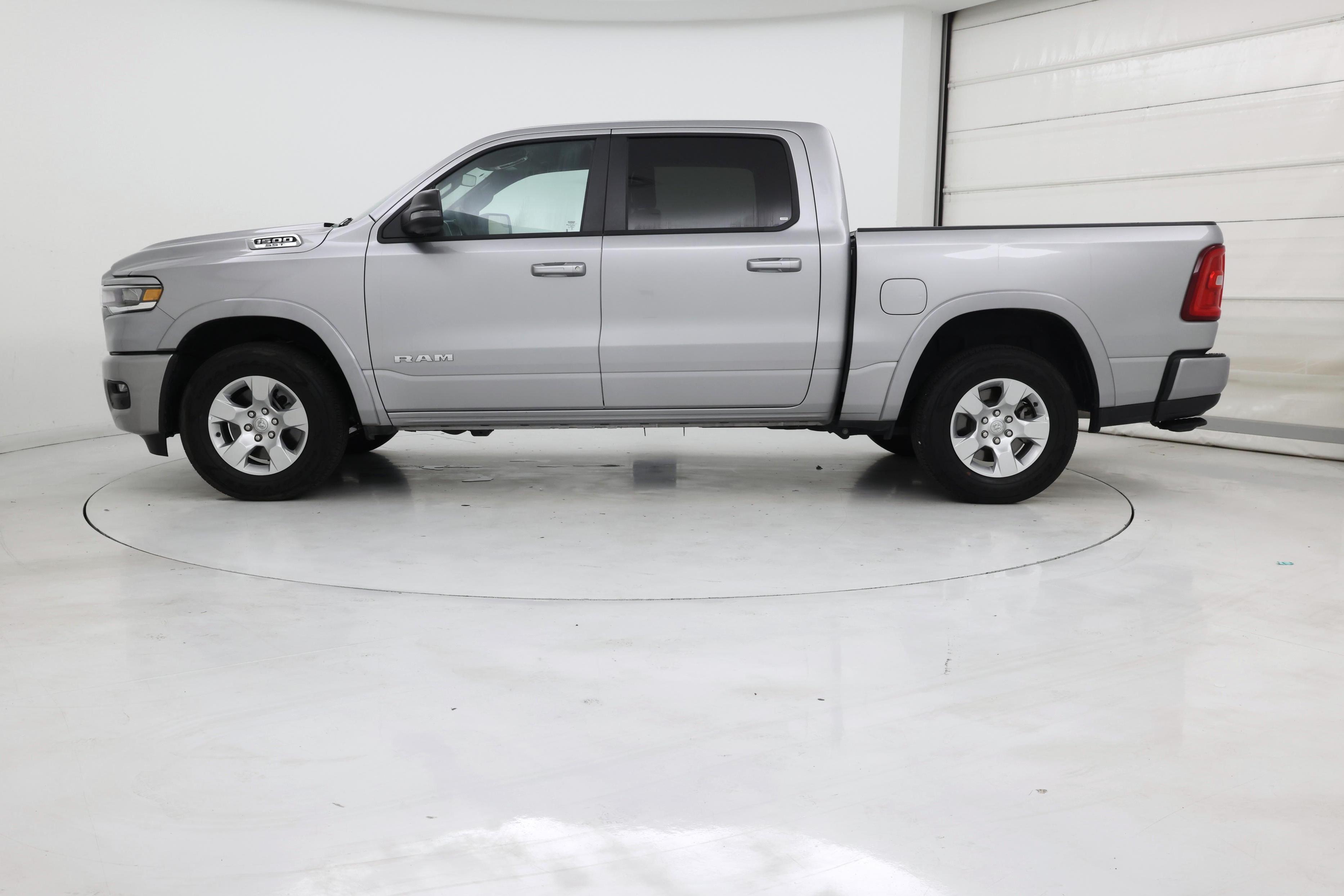 Thumbnail: 2025 RAM 1500 - 3