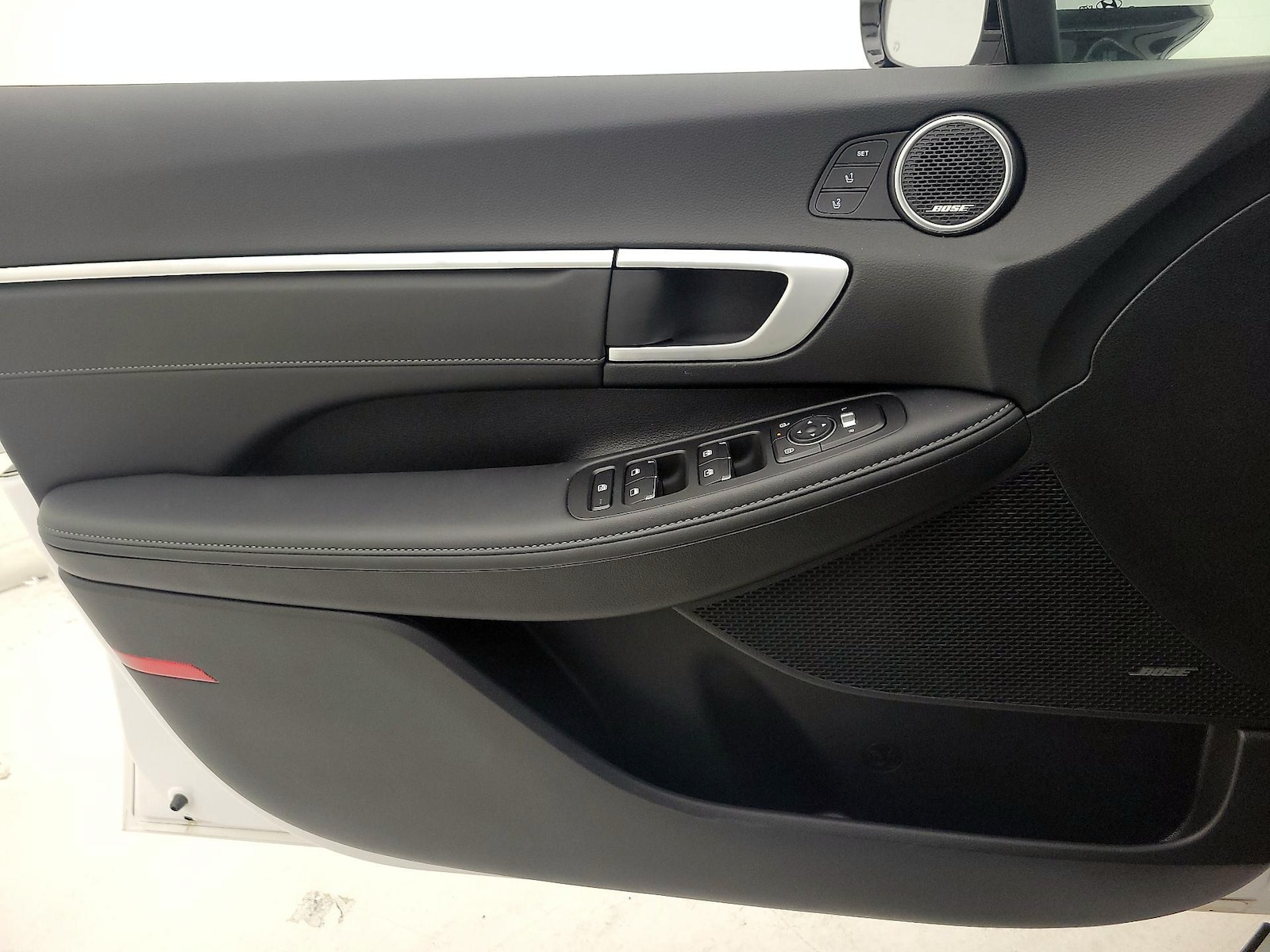 2025 Hyundai Sonata Hybrid Limited - Photo 13